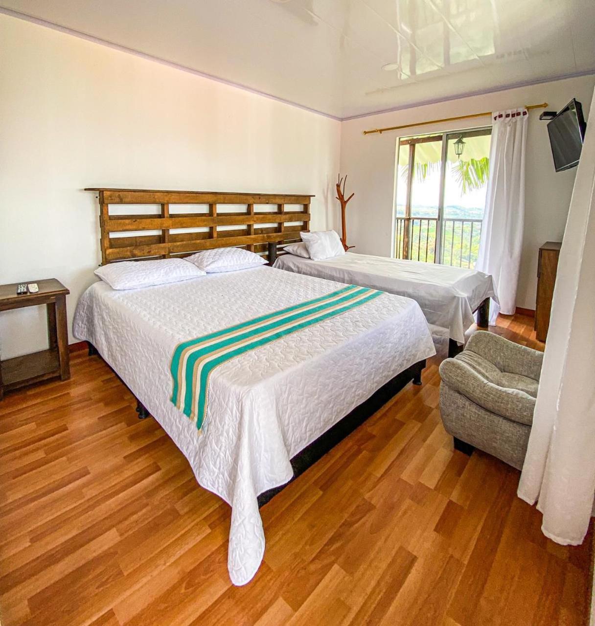 Family Bungalow photo 1