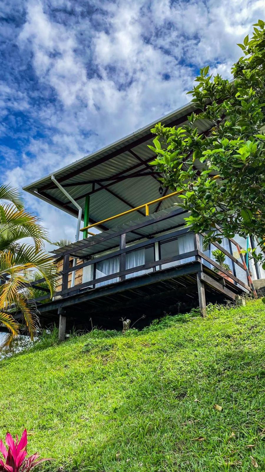 Family Bungalow photo 2