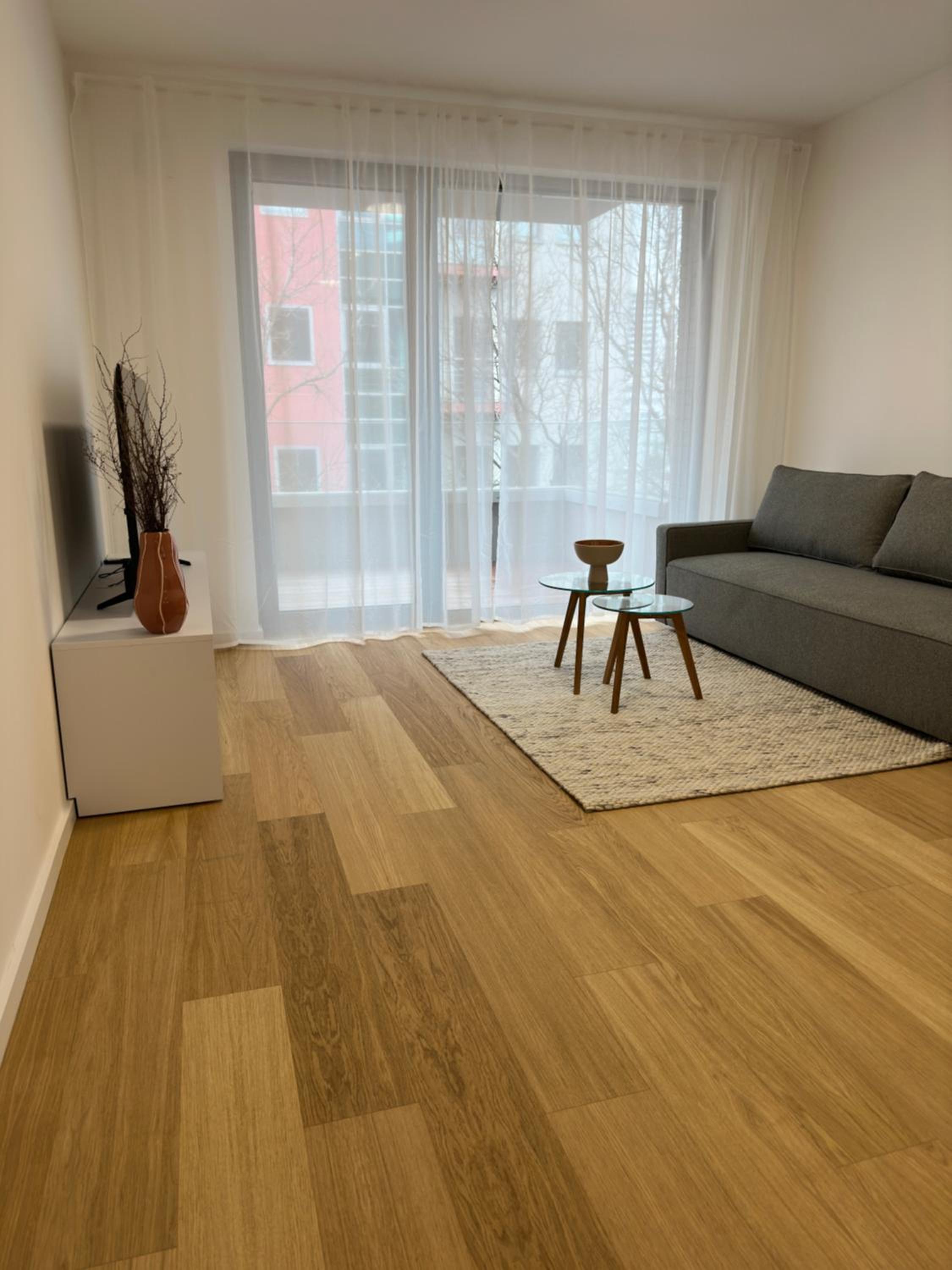 One-Bedroom Premier Apartment