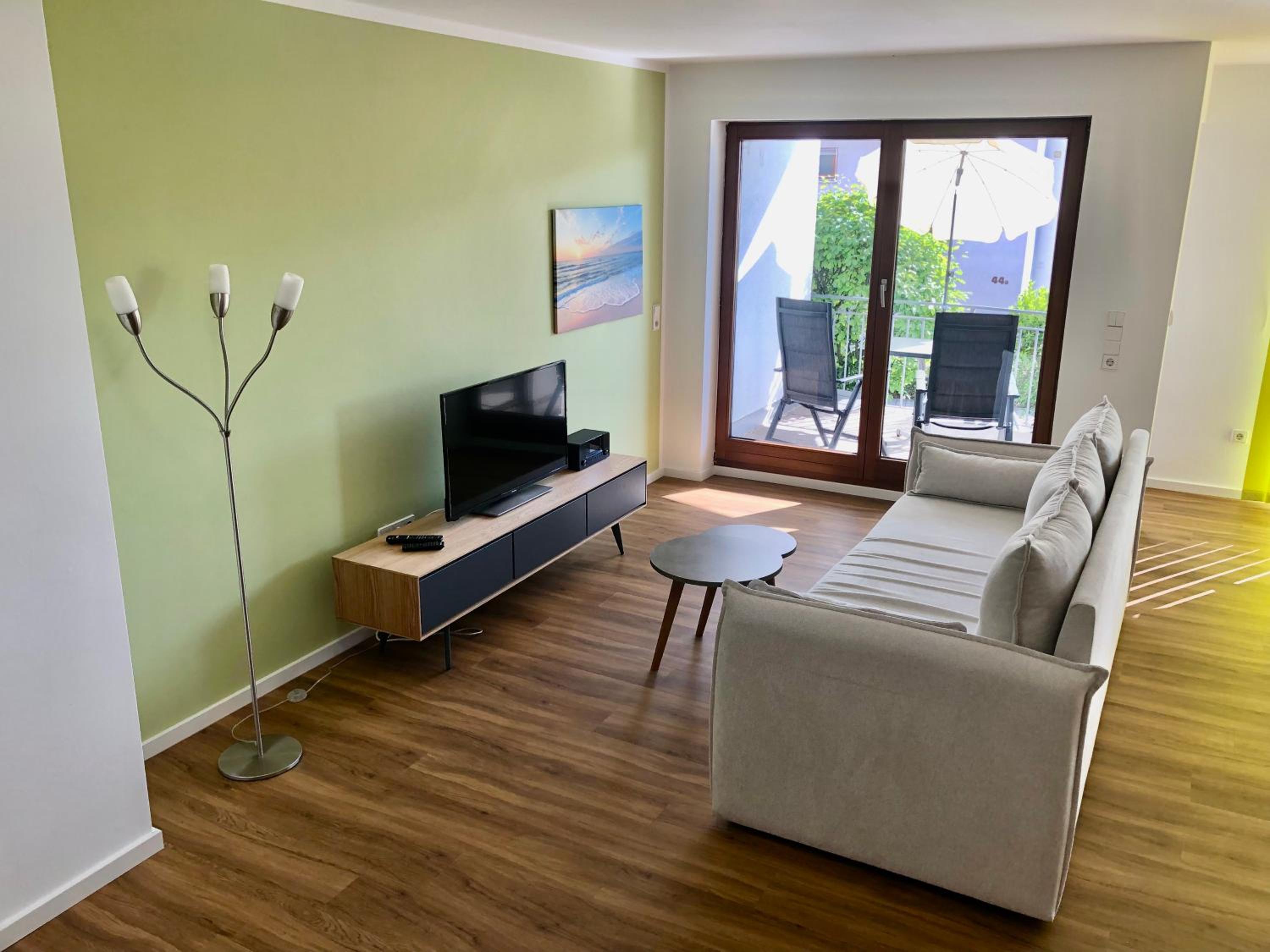 One-Bedroom Apartment photo 2