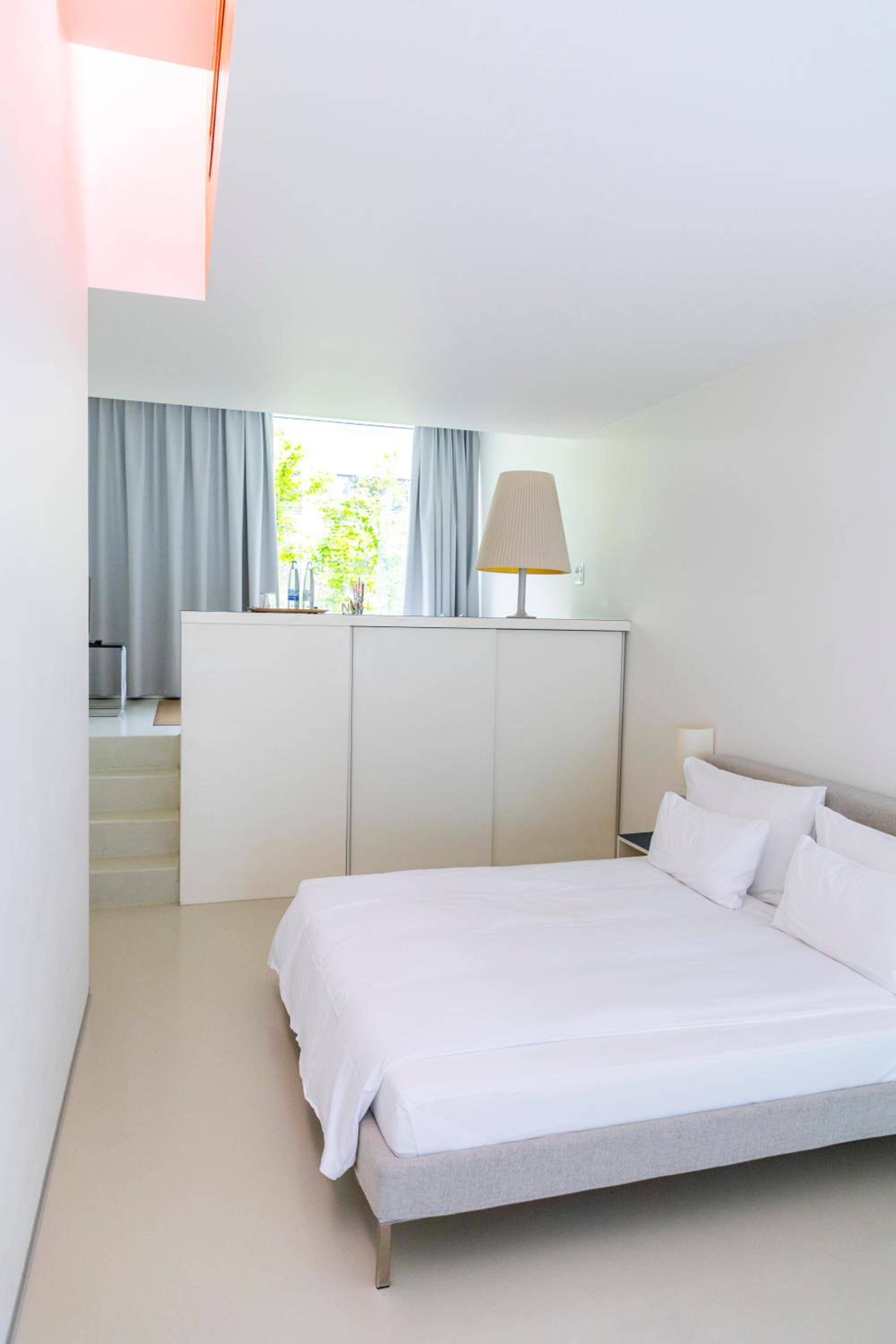 Design Double Room - Photo 11