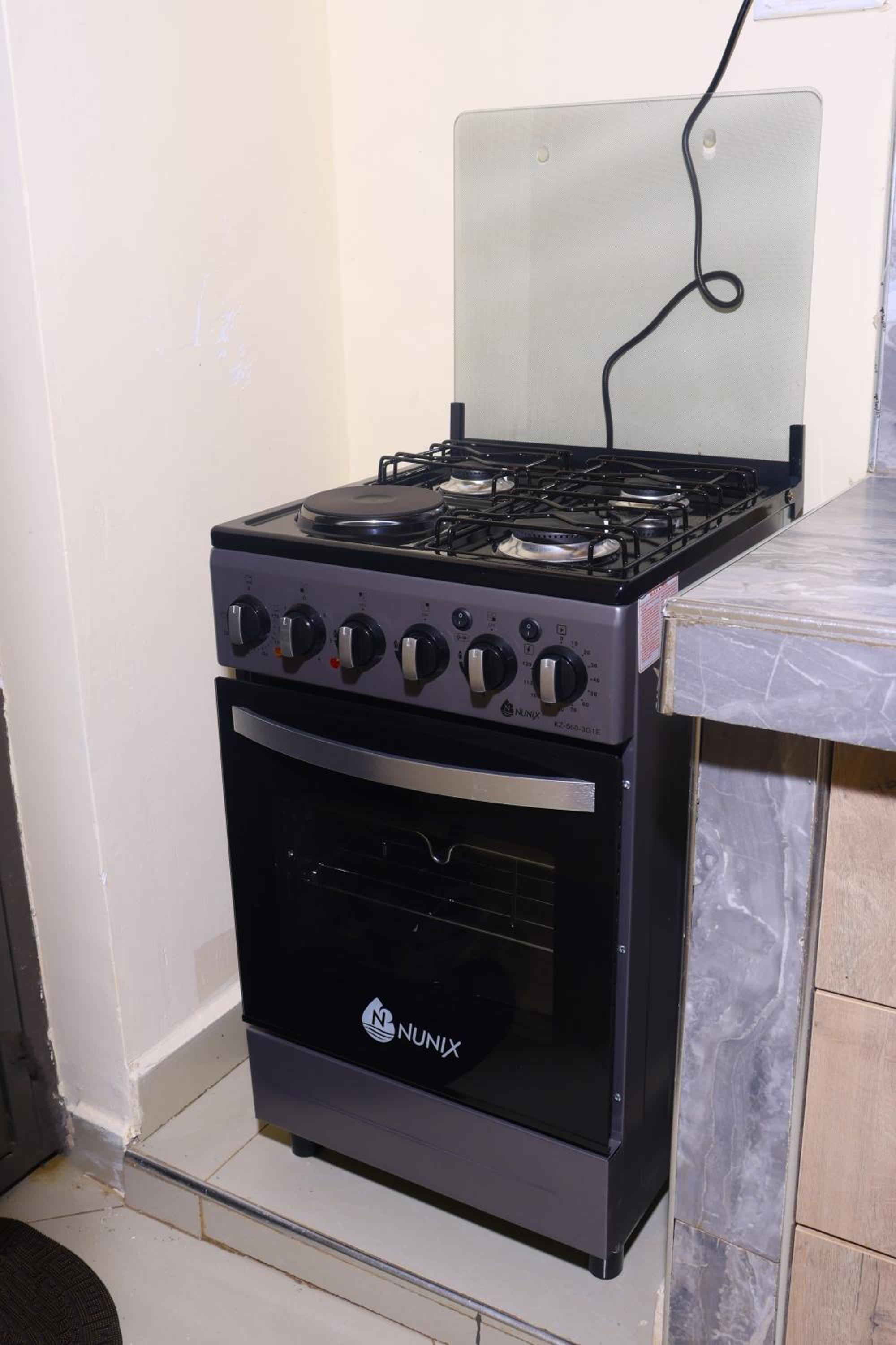 Studio Apartment photo 2