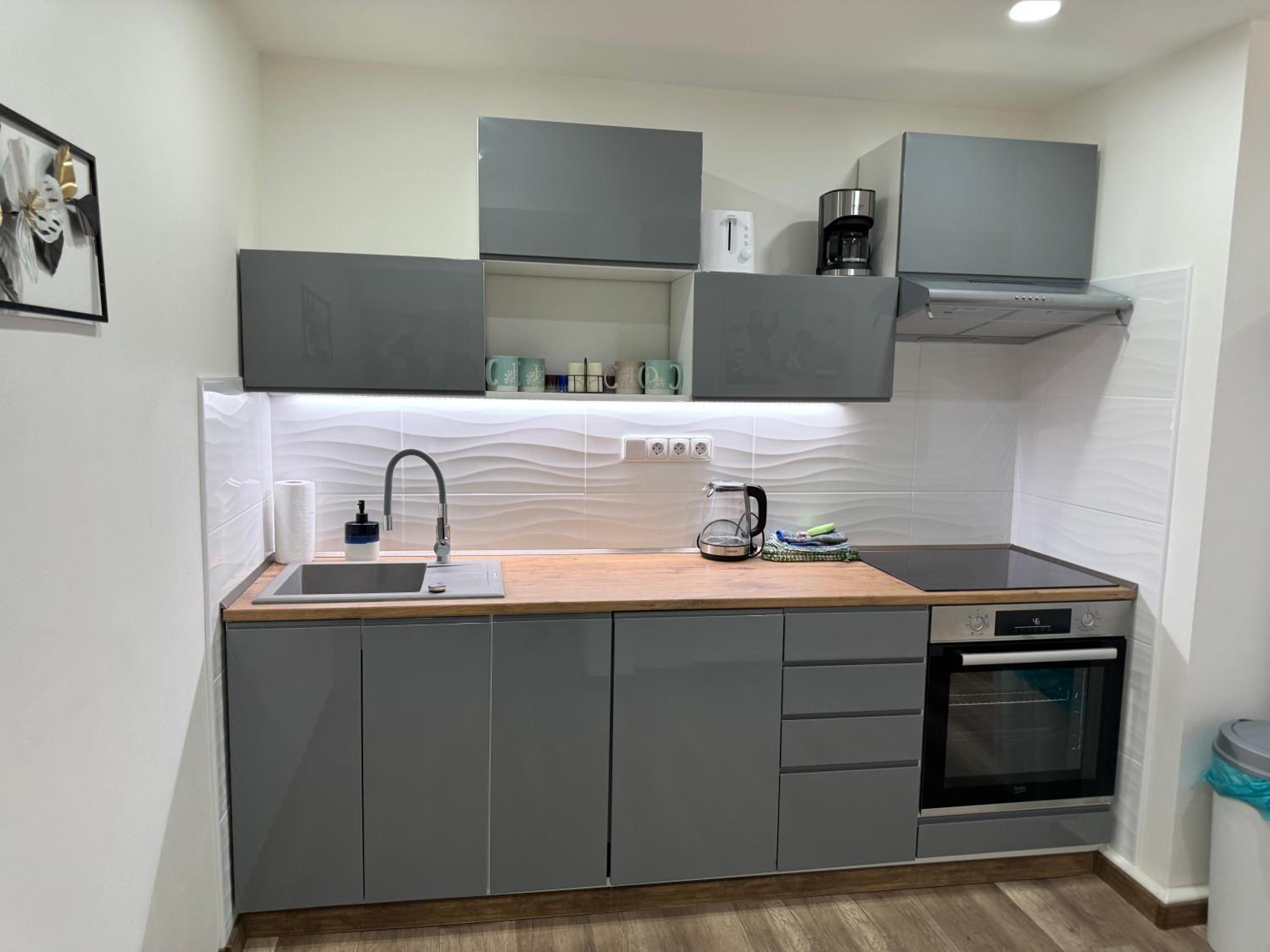 Apartment with Terrace - Photo 21