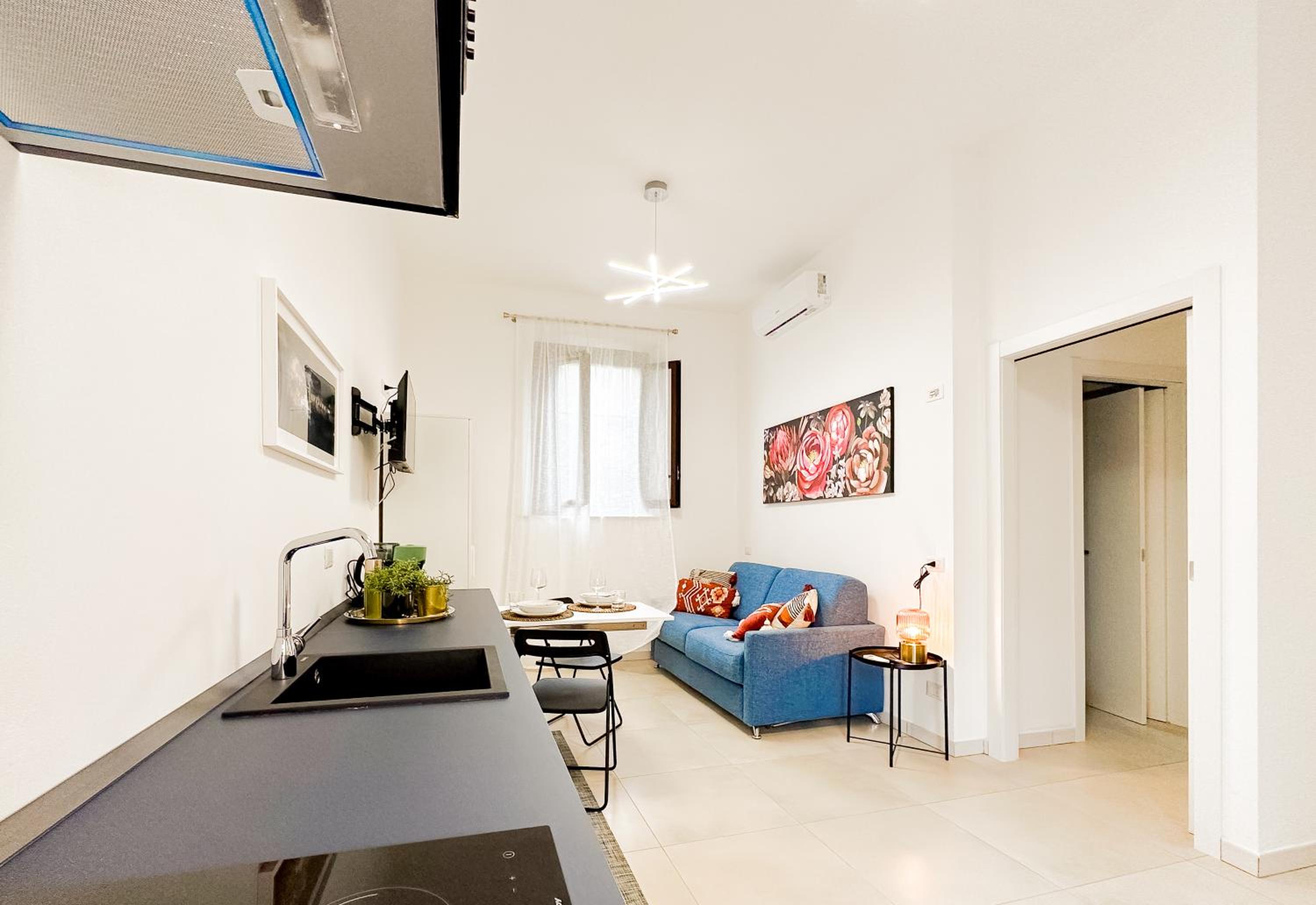 Studio with Sofa Bed