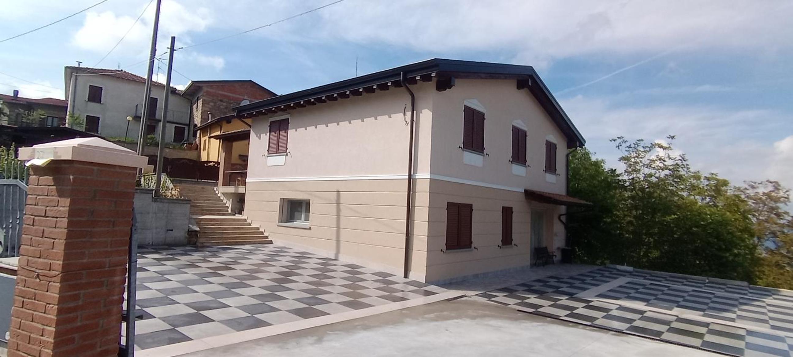 Three-Bedroom Villa photo 3