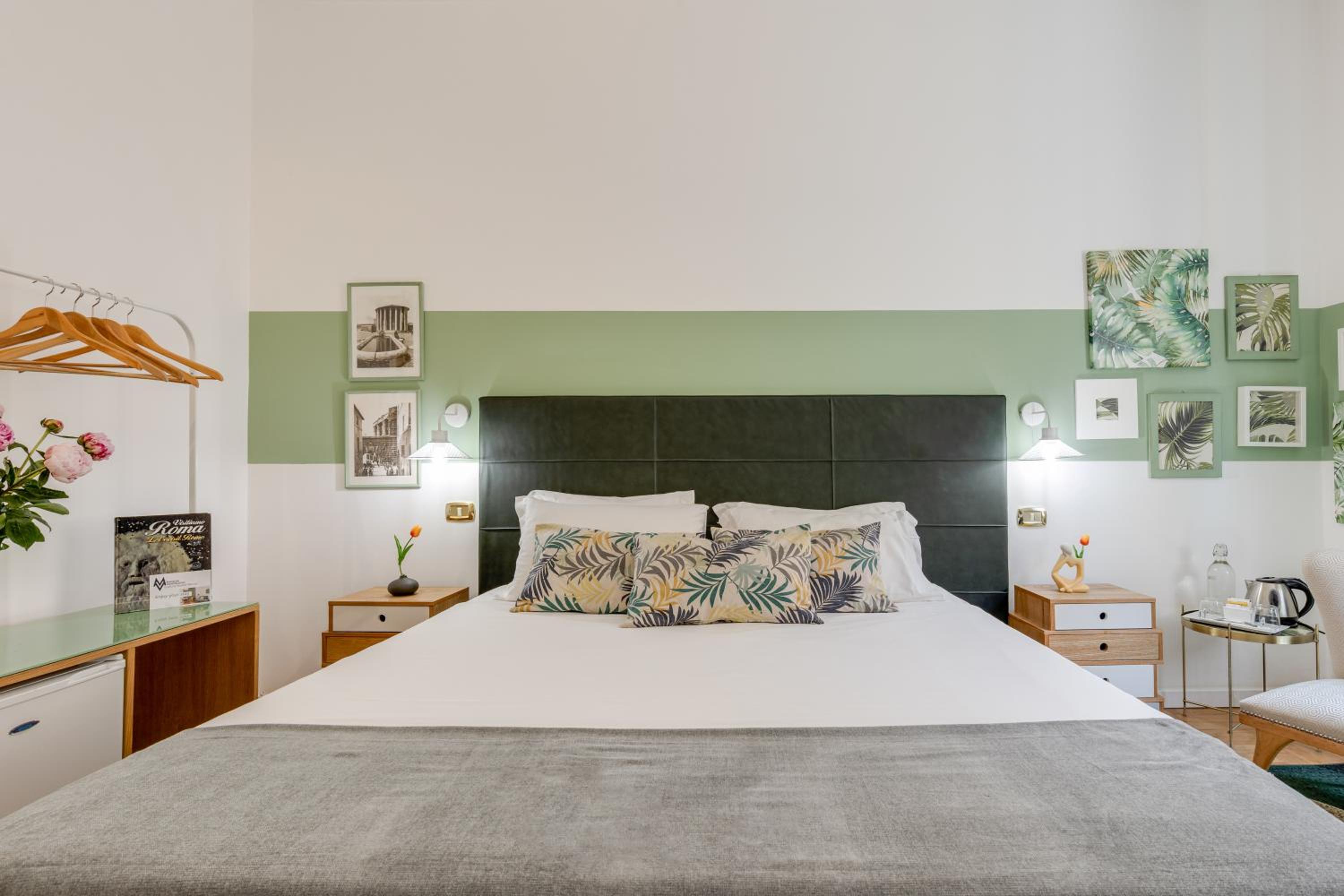 Double or Twin Room with Private External Bathroom photo 2