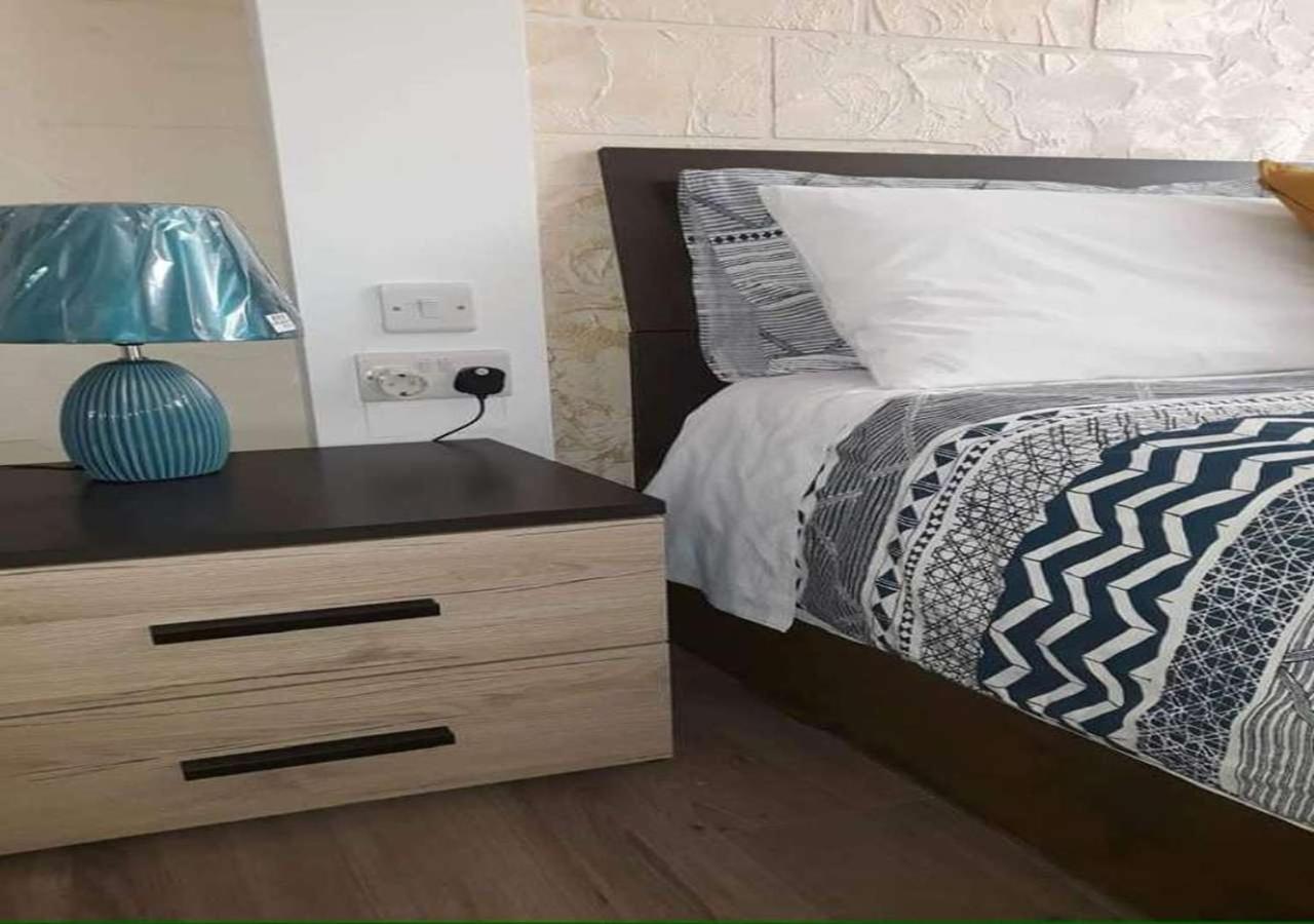 Standard Double Room with Fan photo 2