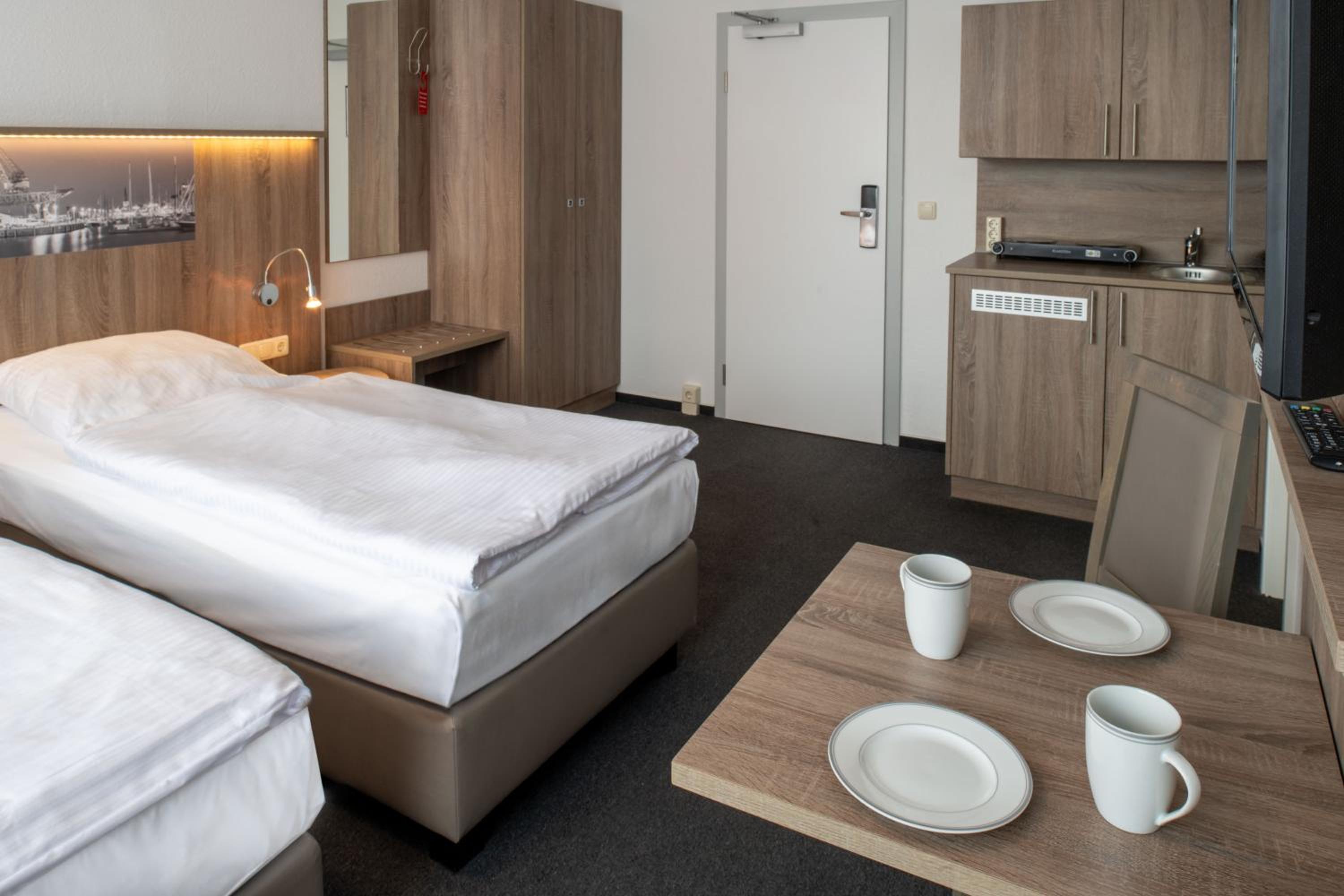 Comfort Twin Room - Photo 3