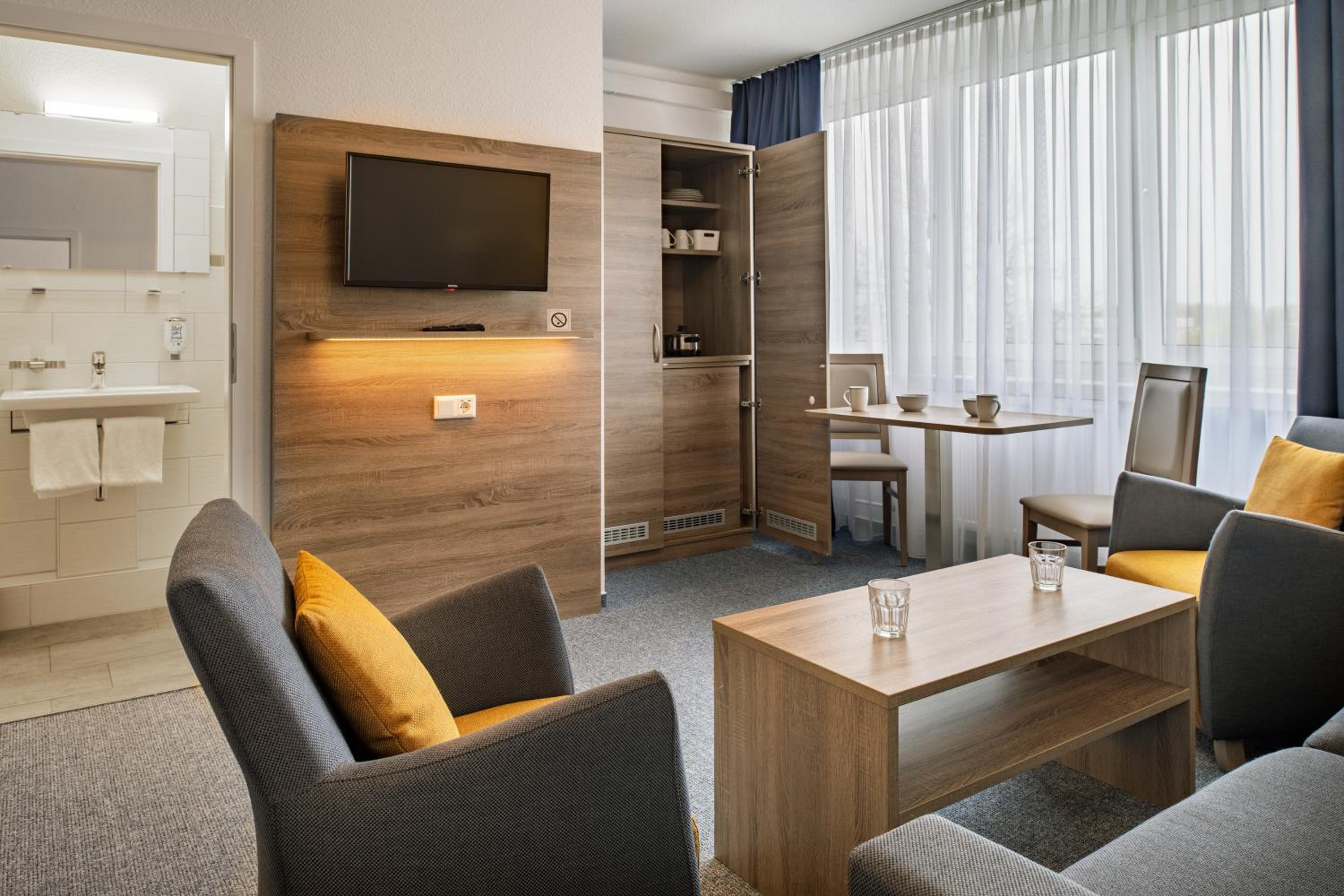 Superior Double Or Twin Room photo 3