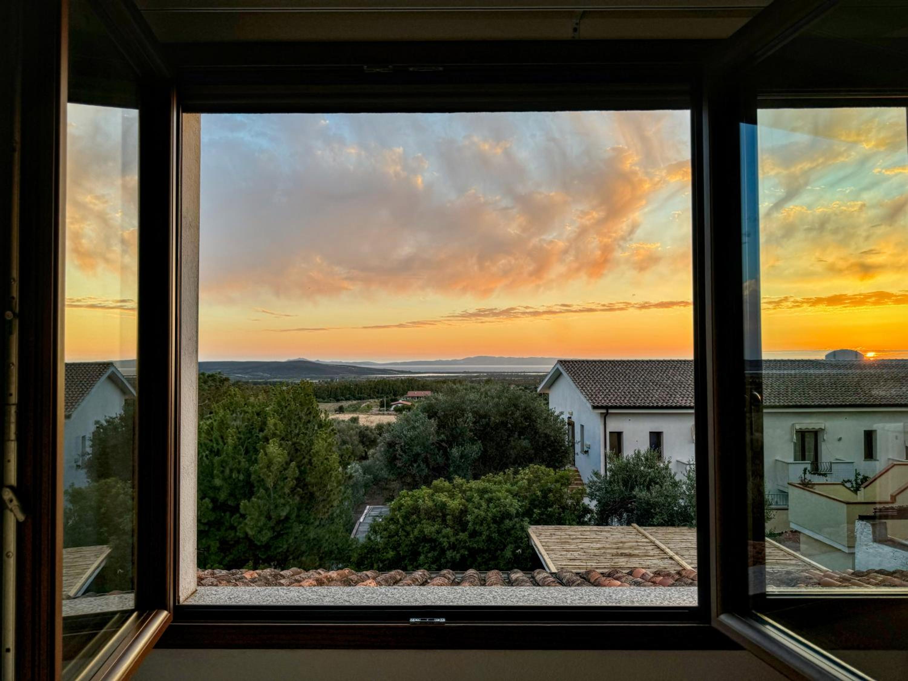 Double Room with Balcony and Sea View photo 3