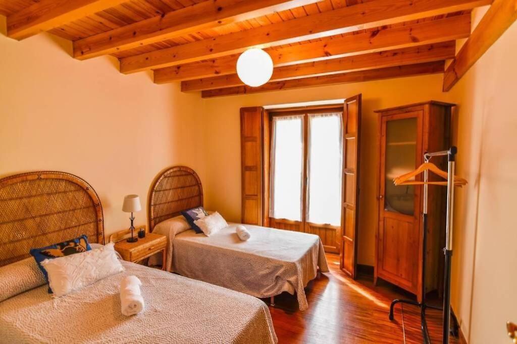 Four-Bedroom House photo 2