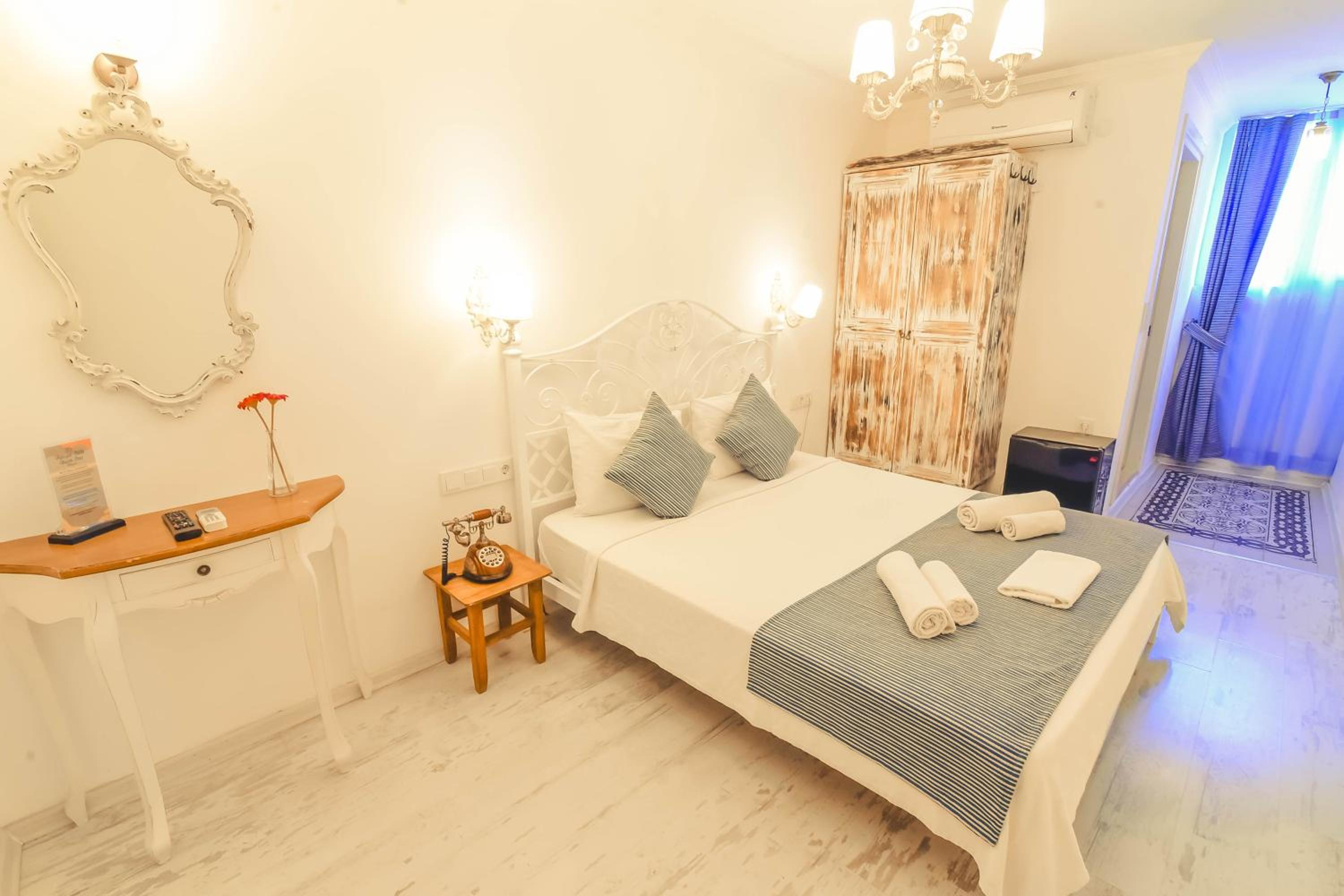 Economy Double Room