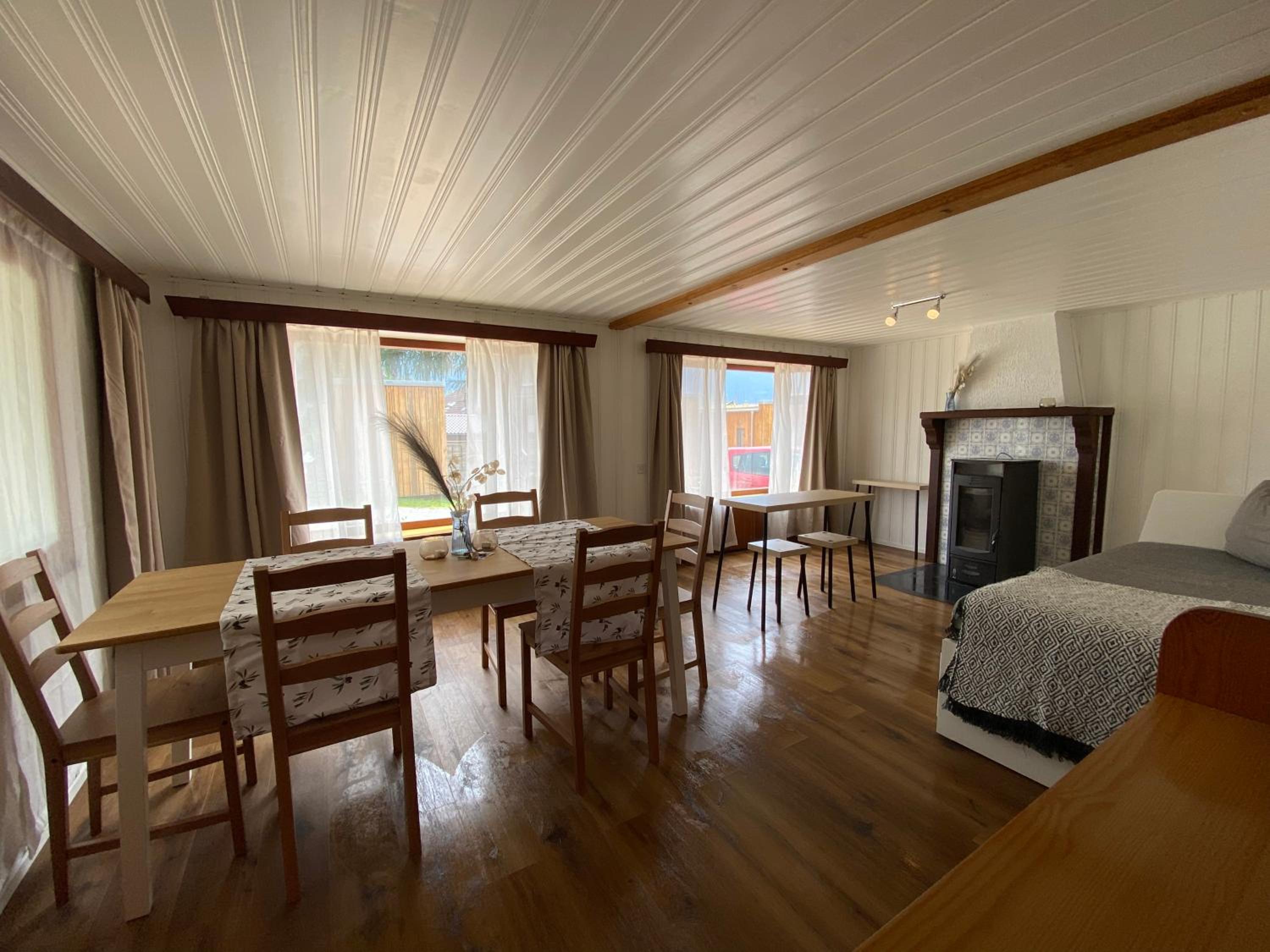 Two-Bedroom House photo 3