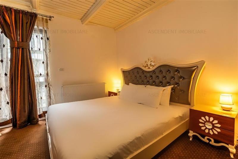Apartment with Balcony - Photo 13