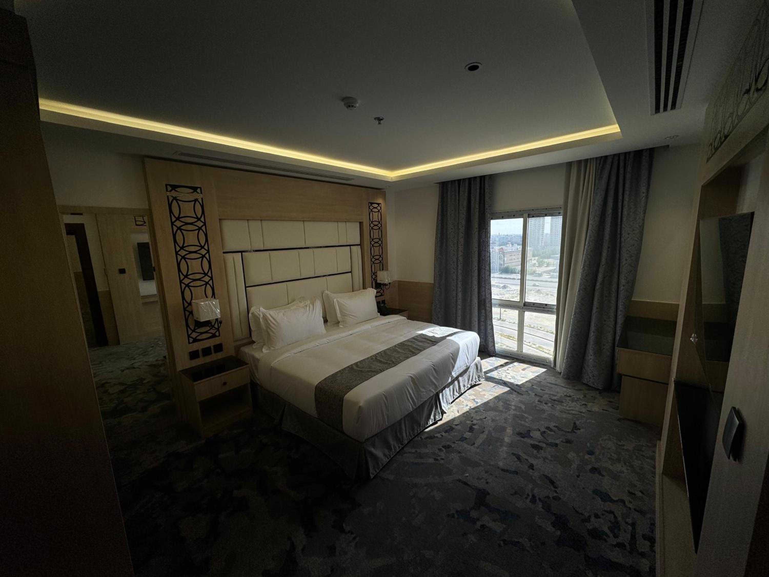 Junior Suite with Sea View photo 2