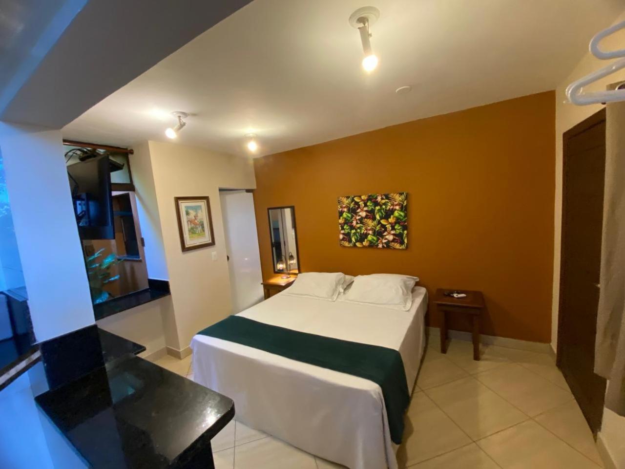 Double Room with Balcony and Sea View photo 3