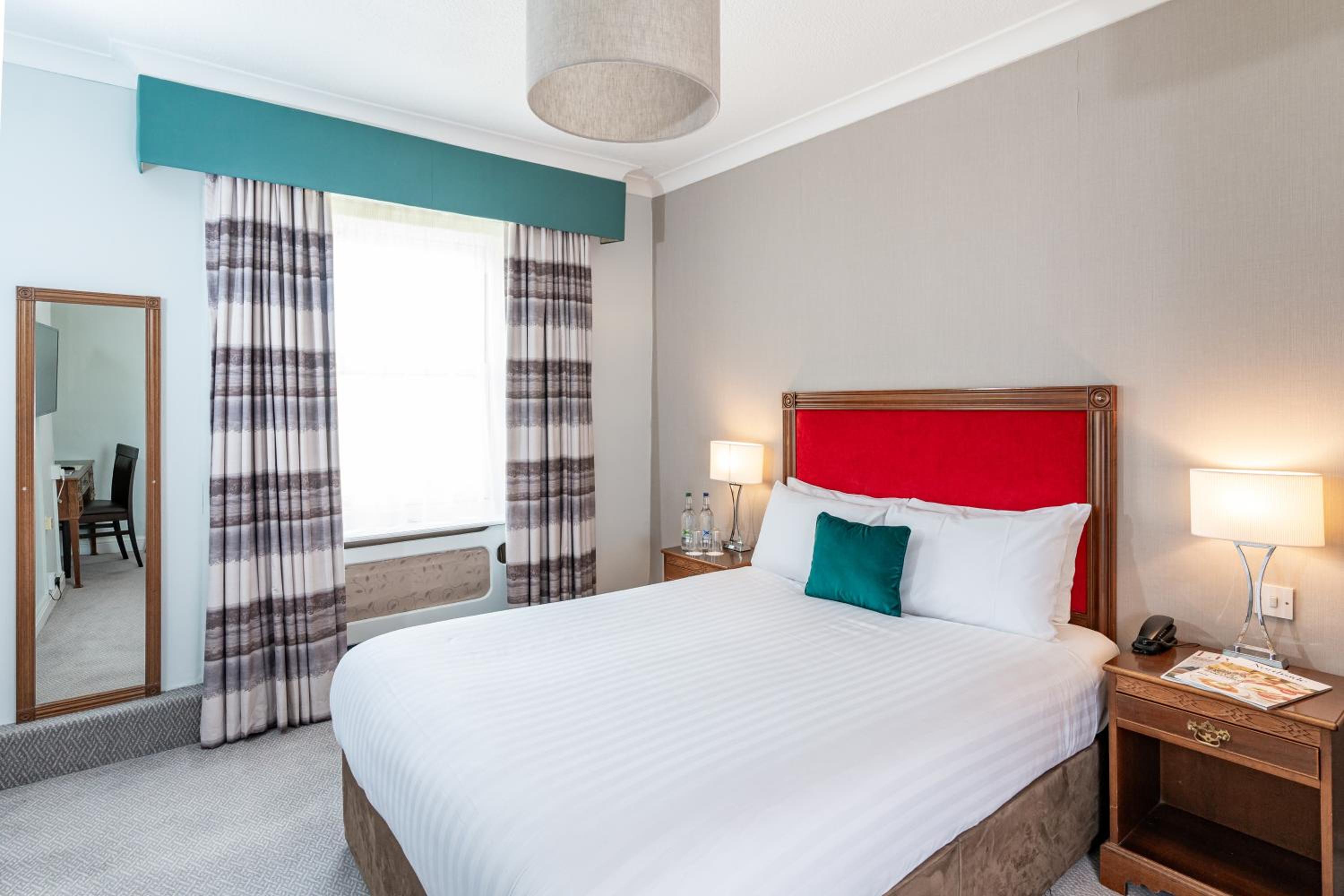 Standard Double Room - Non-Smoking - Photo 3