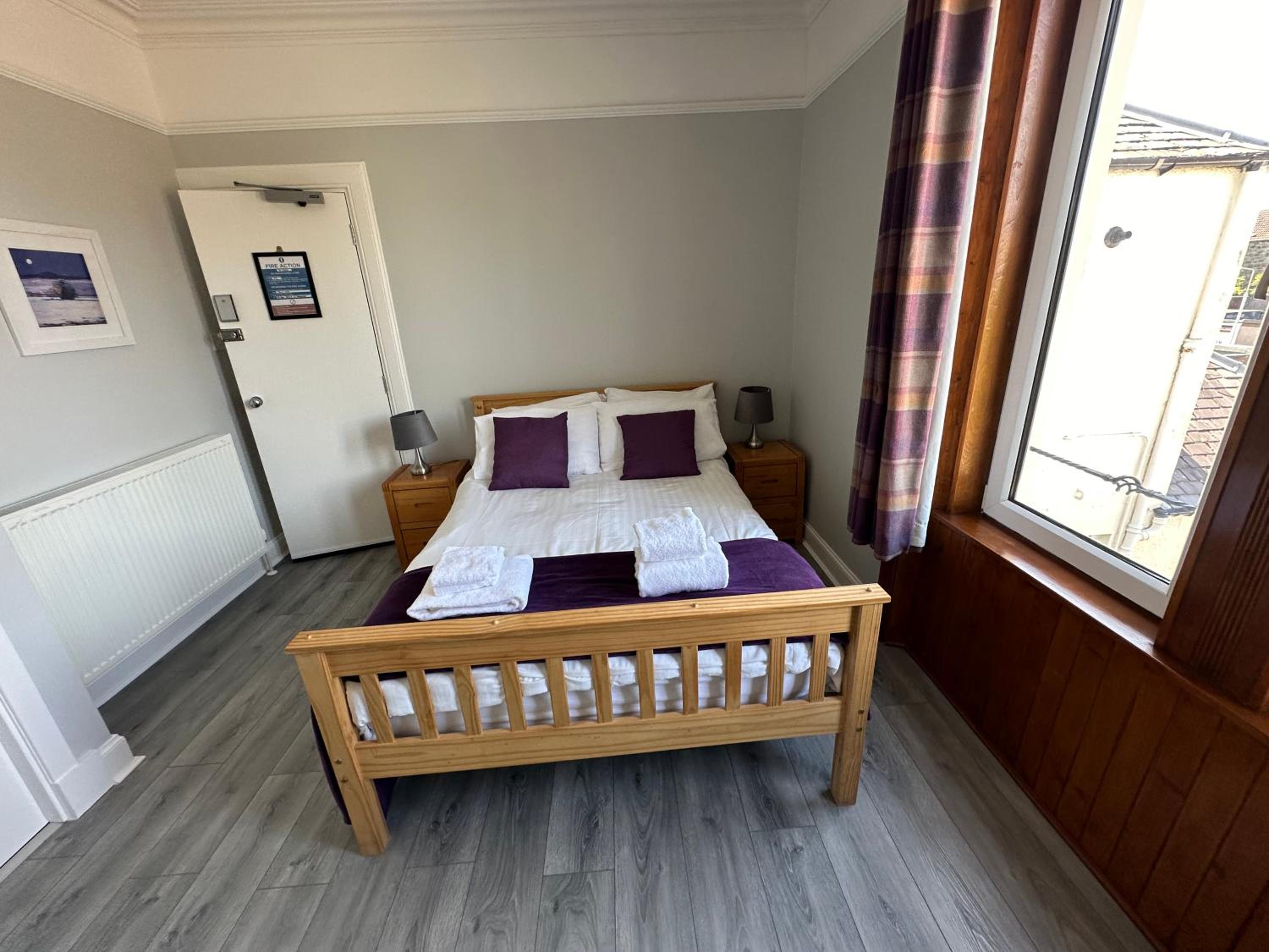 Double Room with Private Bathroom photo 1