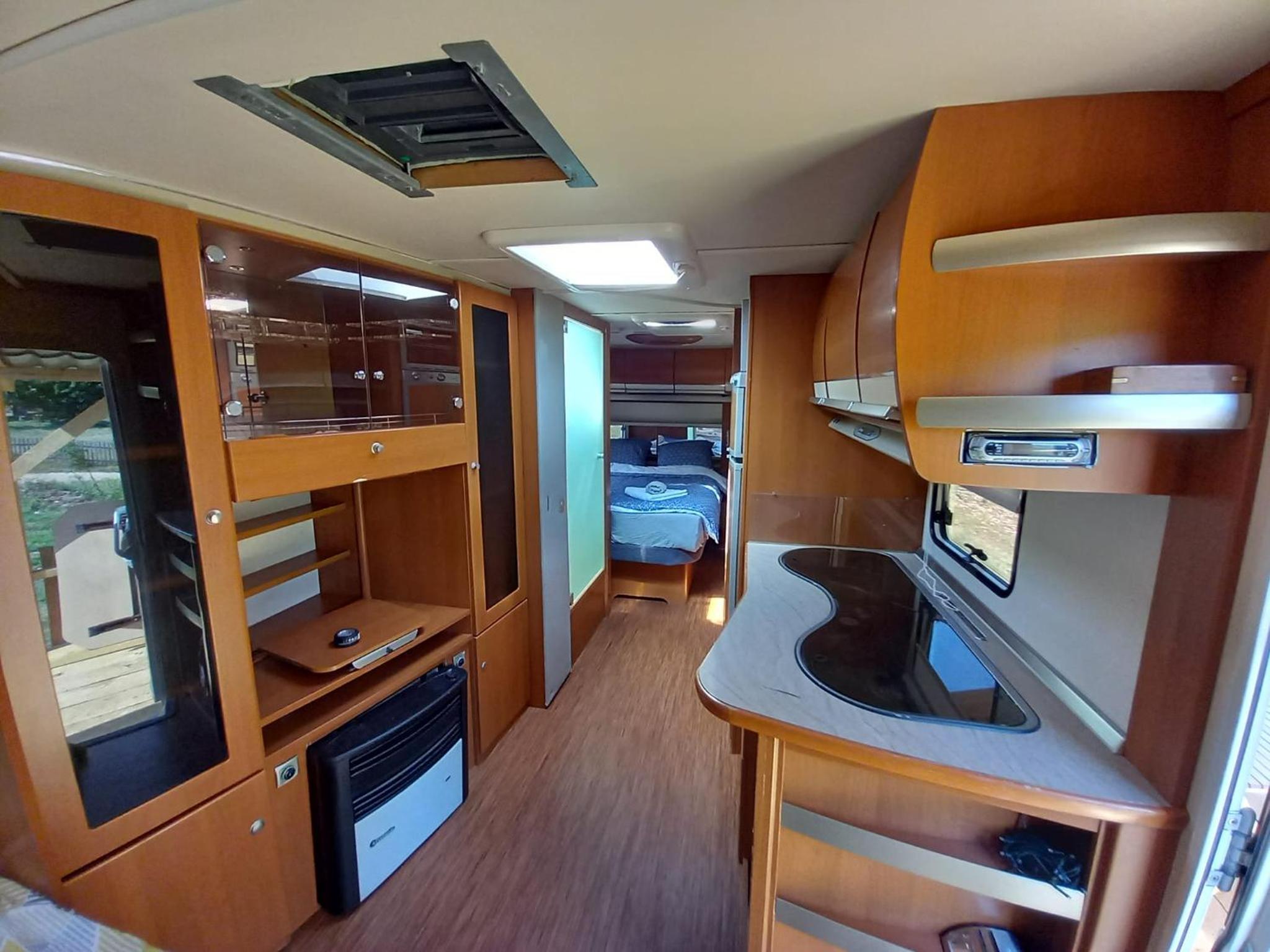 Mobile Home photo 2