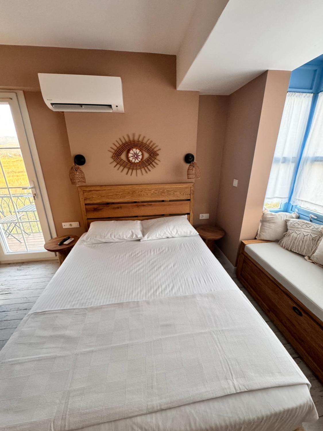 Reverse Duplex Room with Balcony photo 1