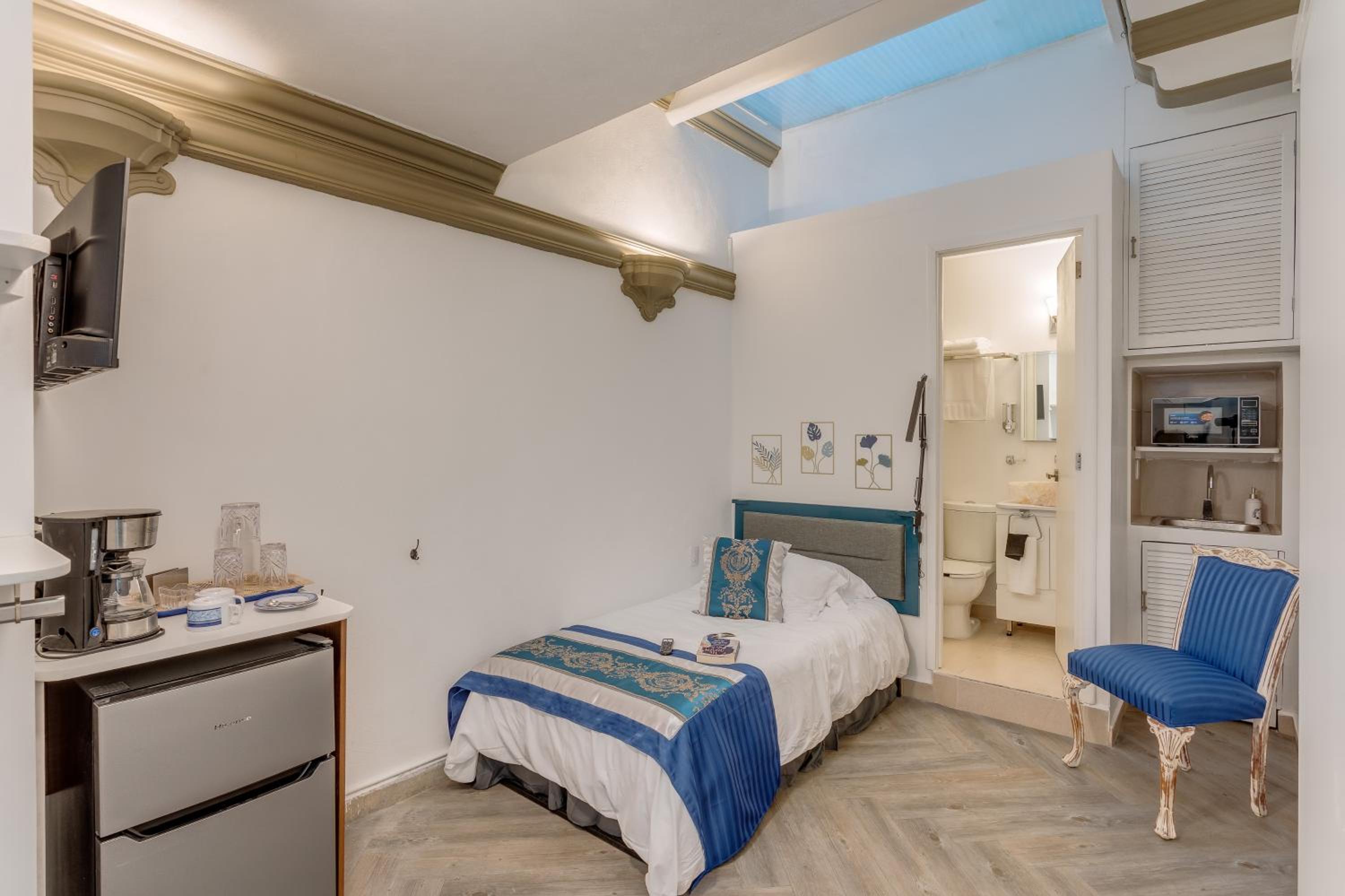 Single Room