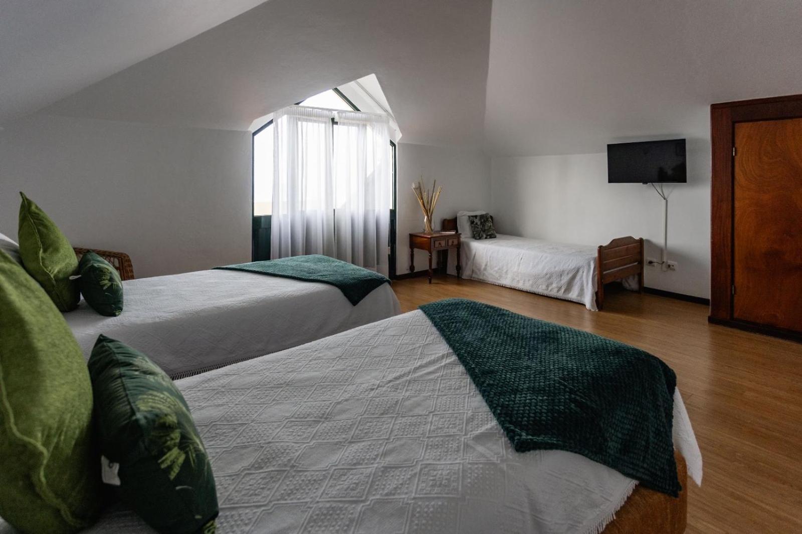 Triple Room photo 2