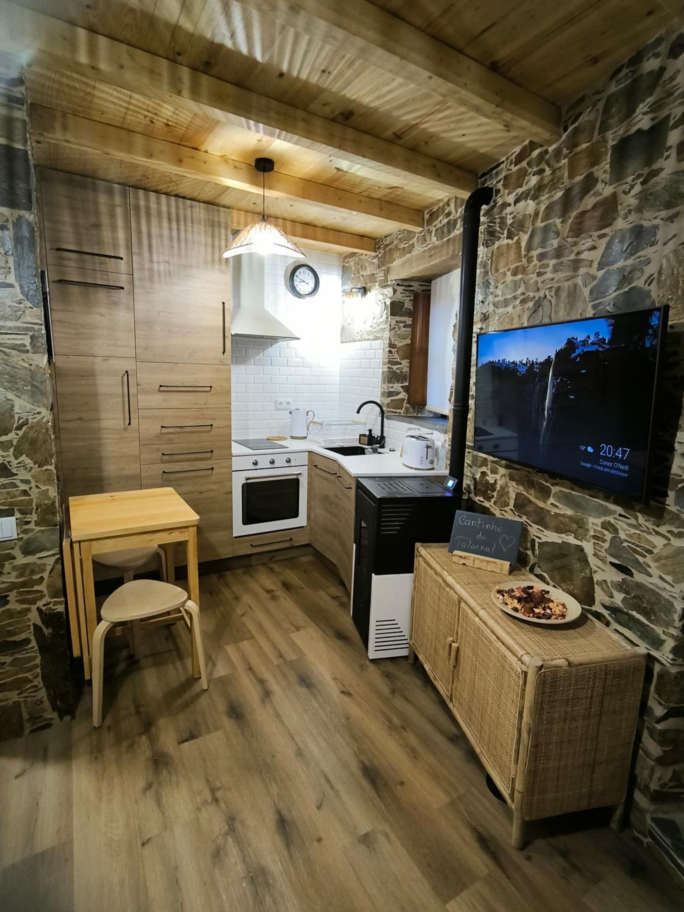 One-Bedroom House photo 3