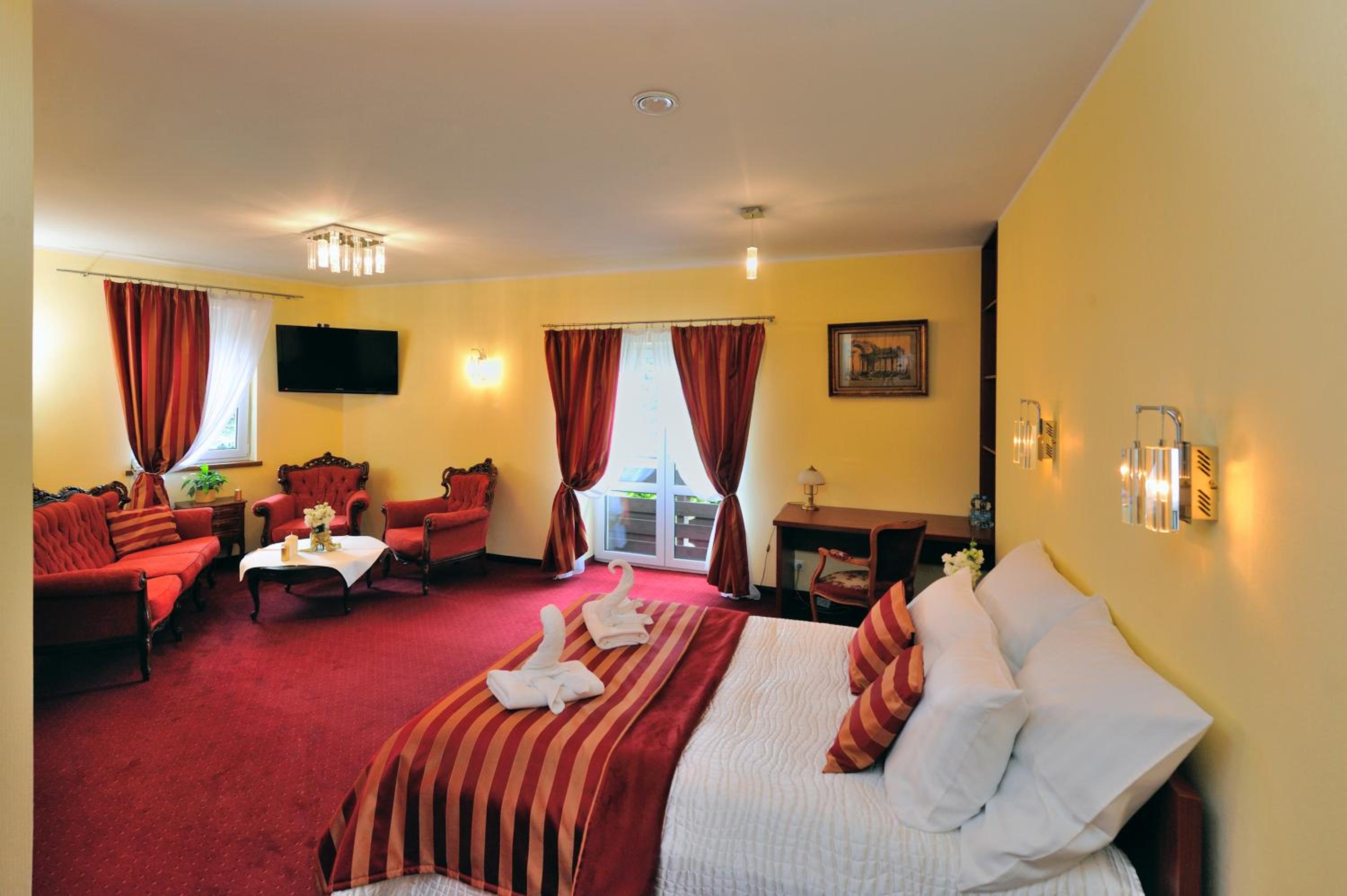 Deluxe Double Room - Photo 1