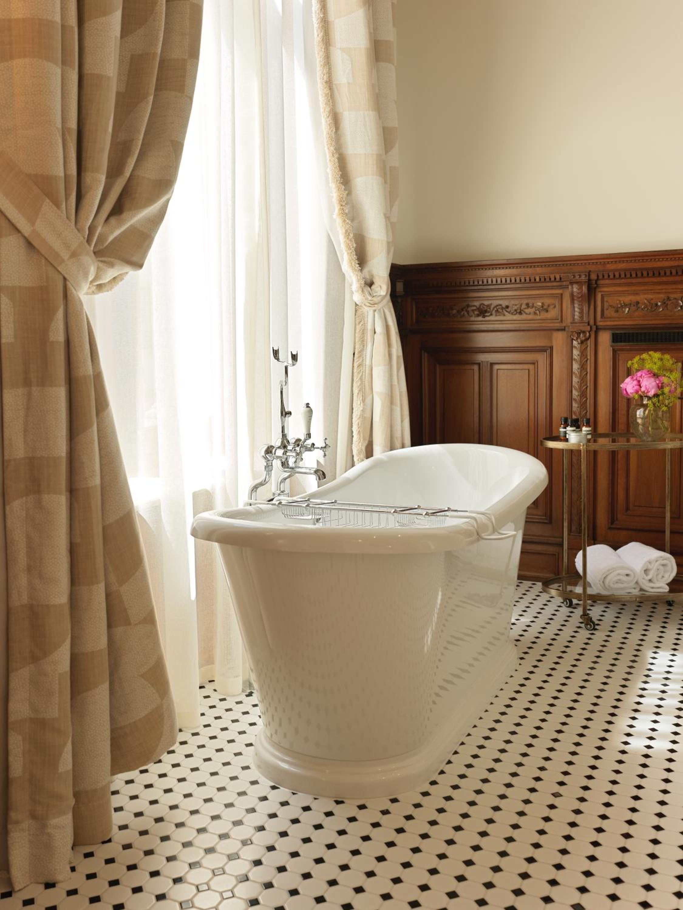 Chambon suite	 photo 3