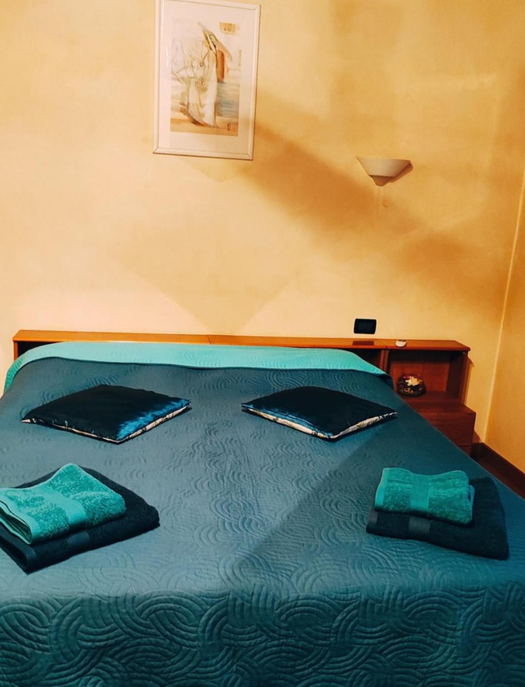 Double Room - Photo 4