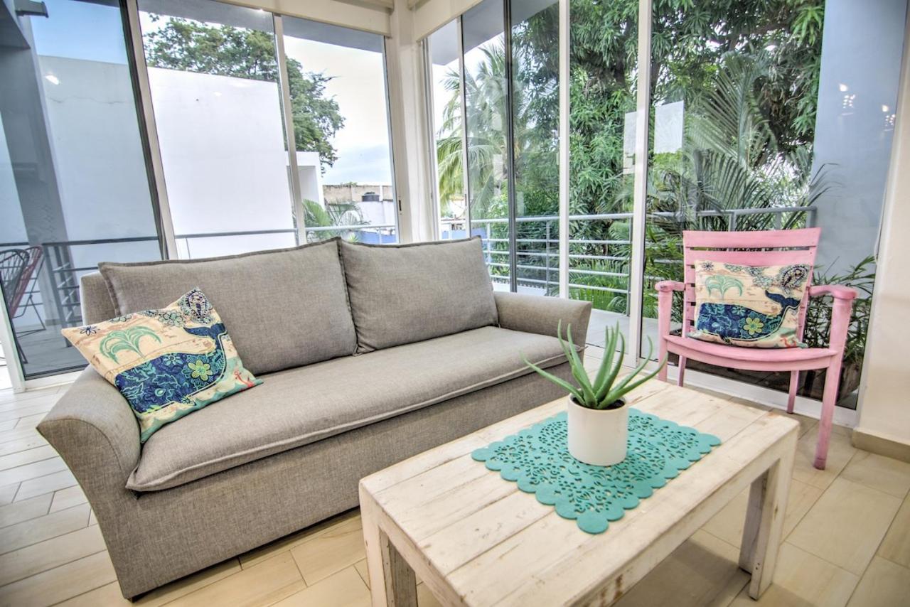 King Suite with Balcony photo 2