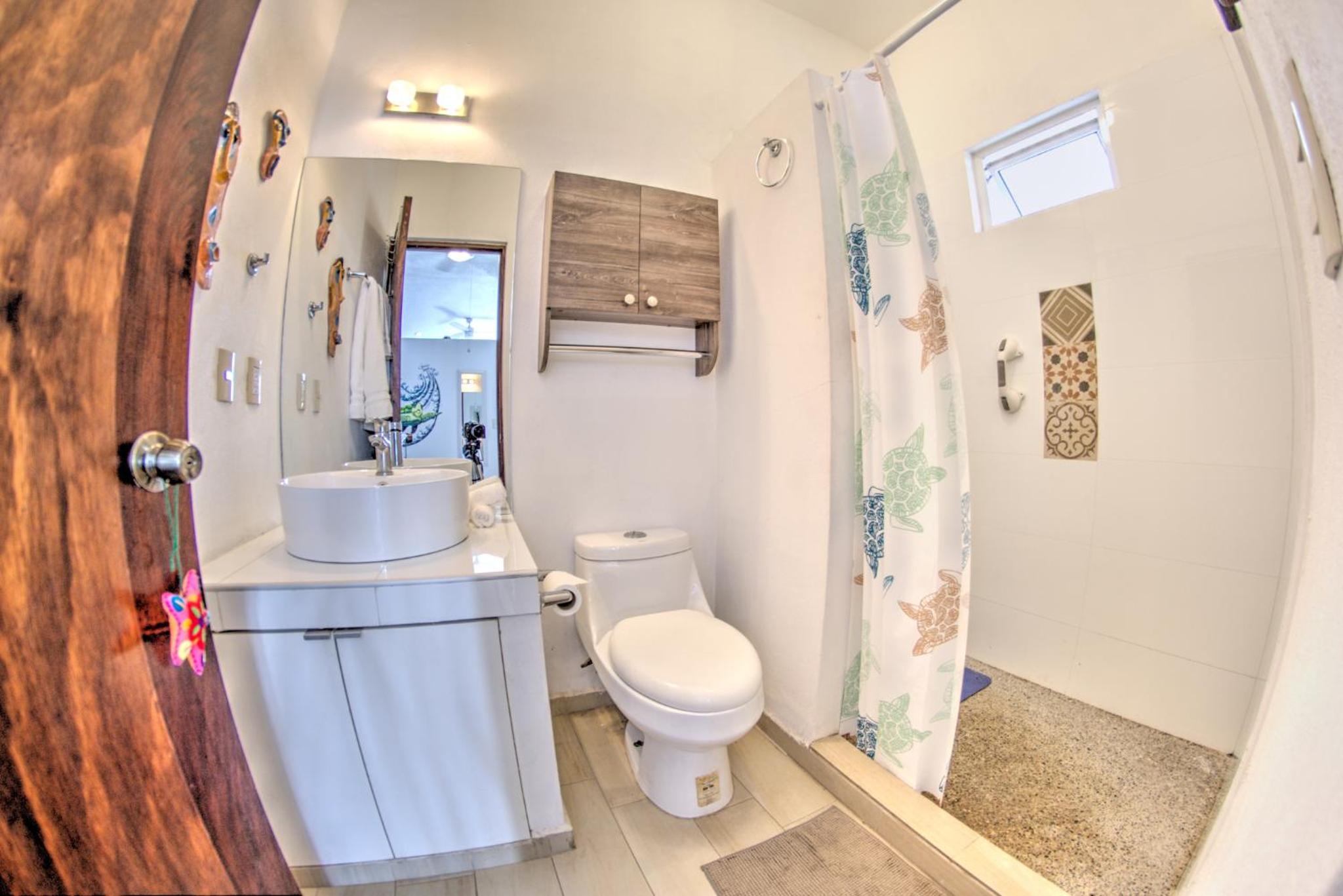 King Suite with Balcony photo 2
