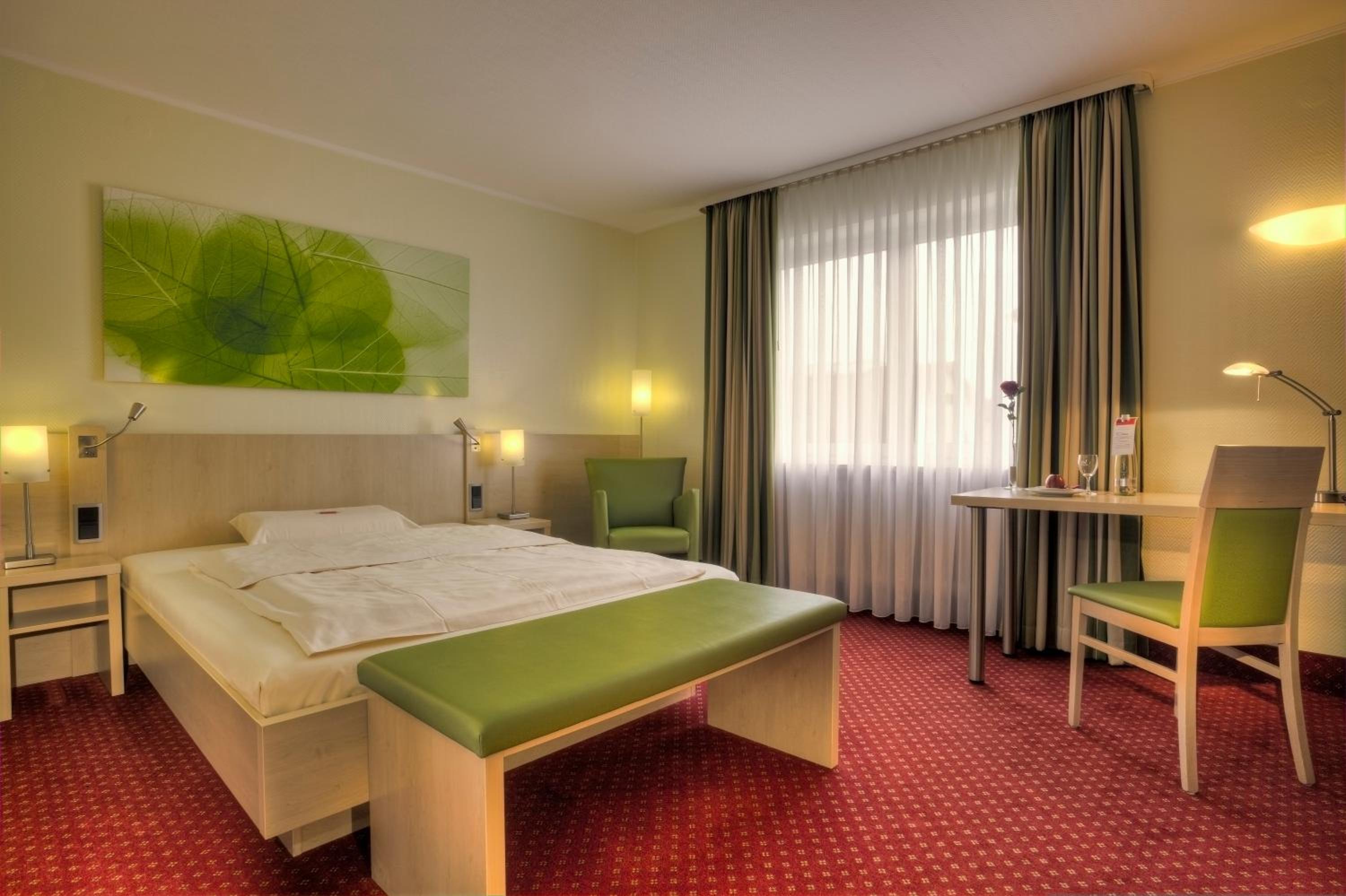 Single Room photo 3