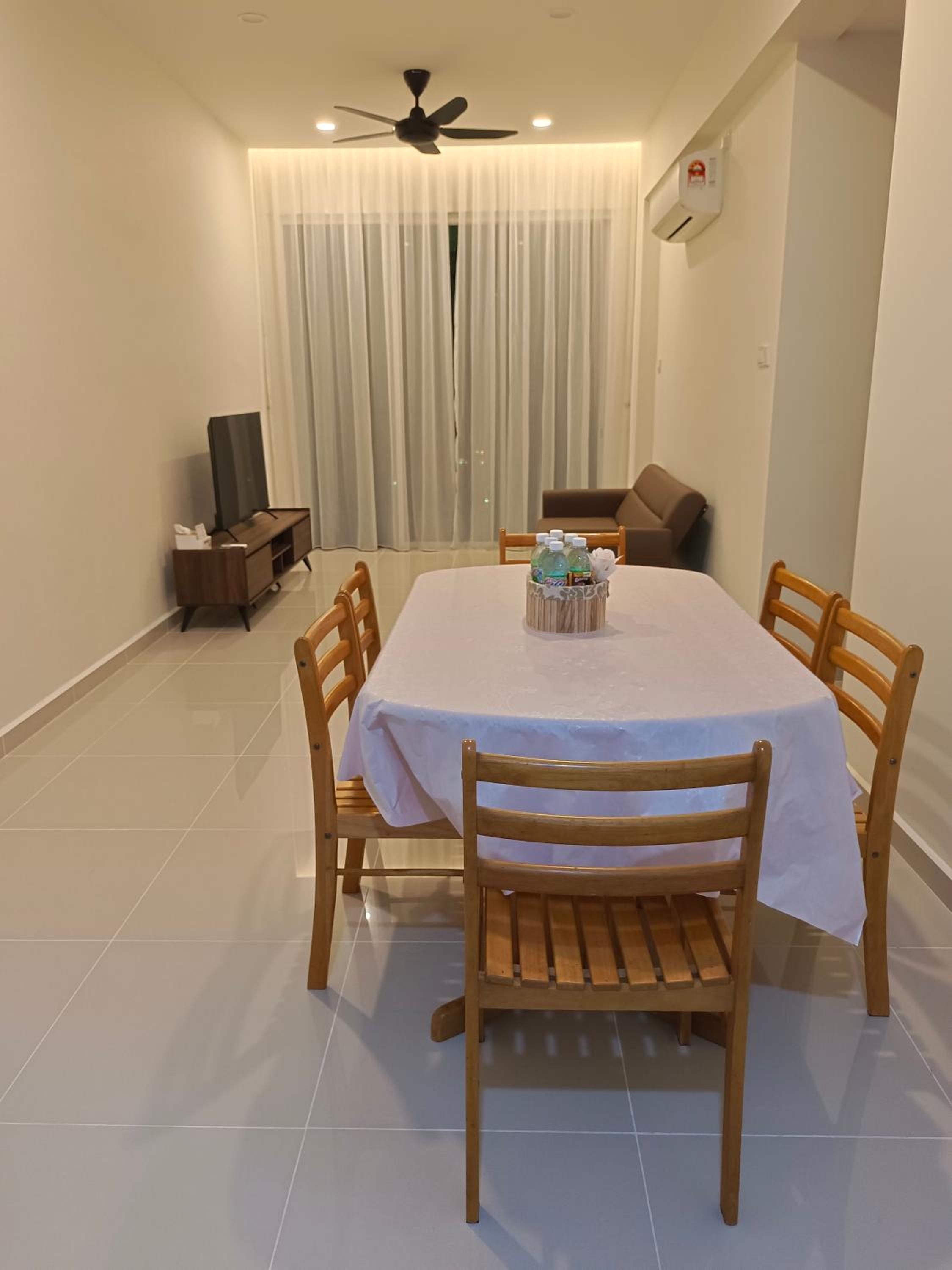 Three-Bedroom Apartment with Private Pool photo 2