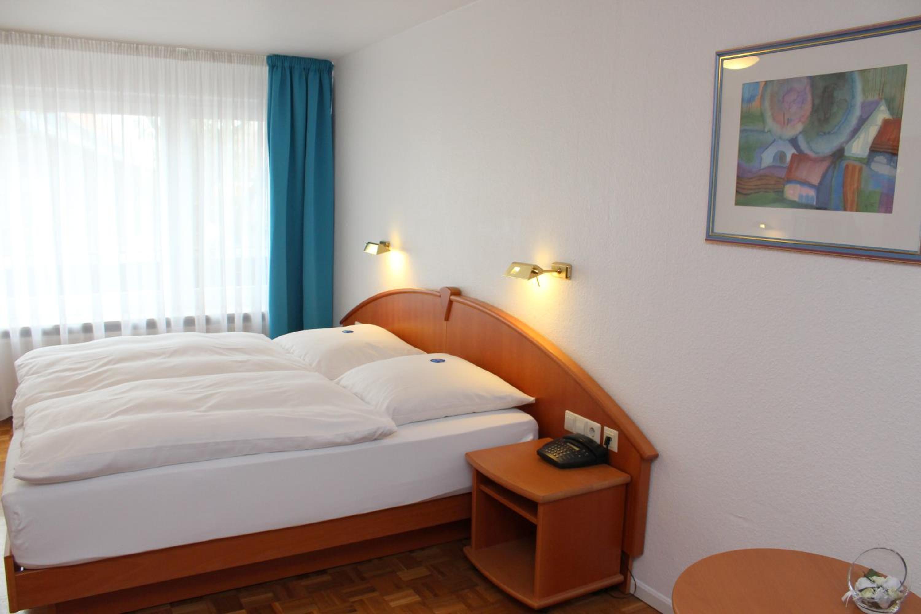 Double Room - Photo 2