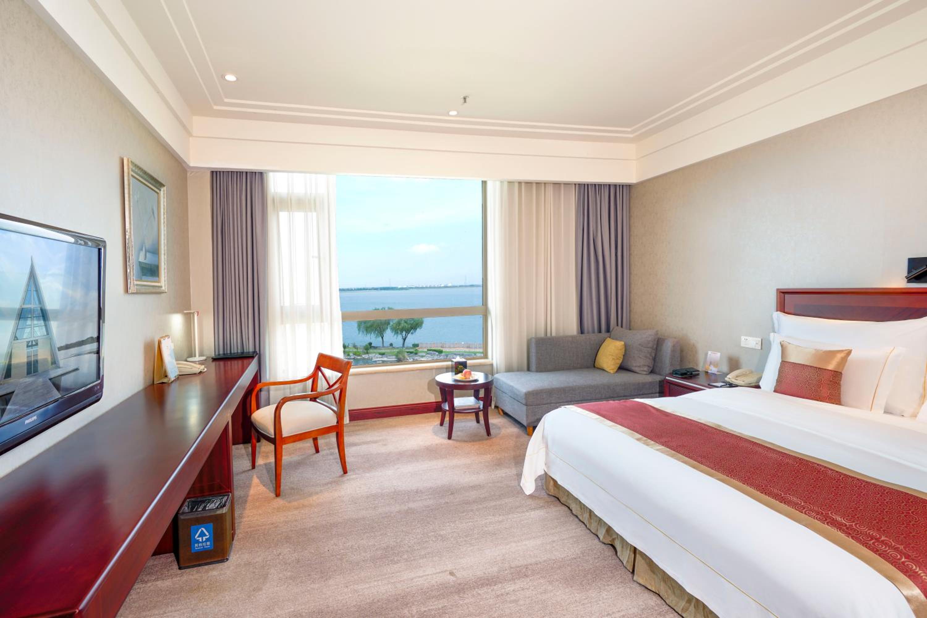 Double Room With Lake View