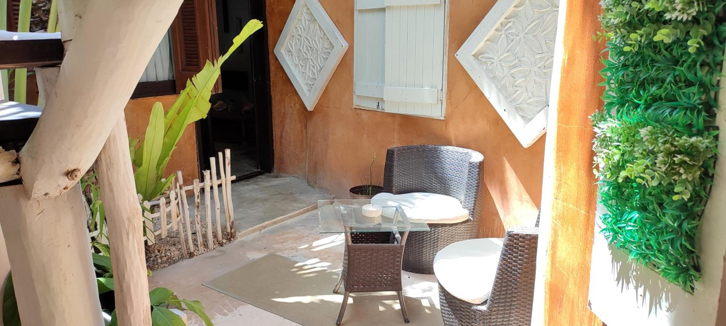 Junior Suite with Garden View - Photo 2