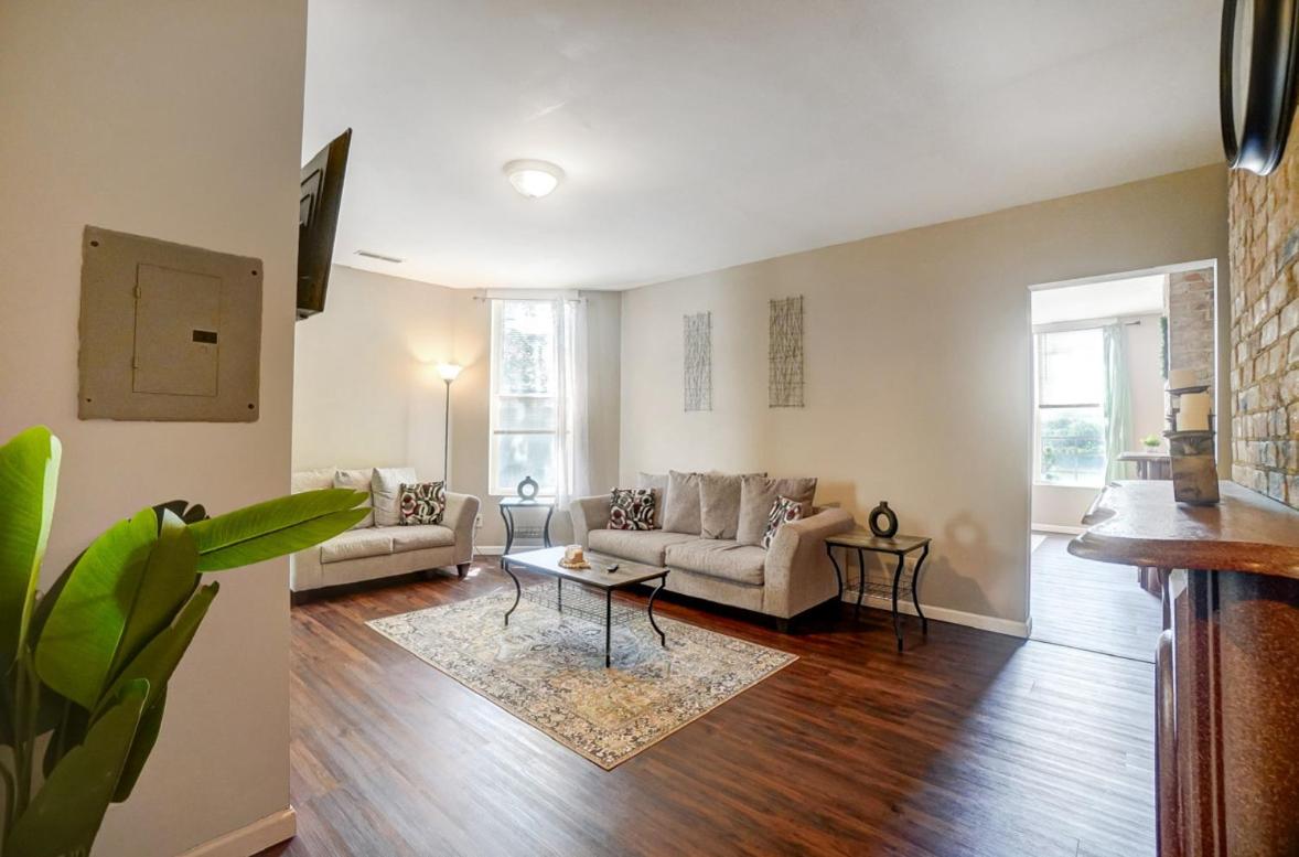 Apartment photo 3