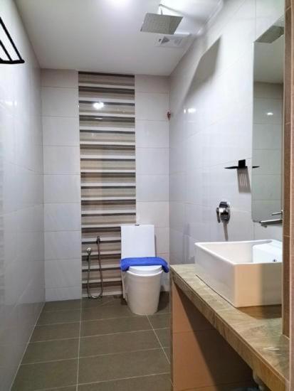 Triple Room - Photo 1
