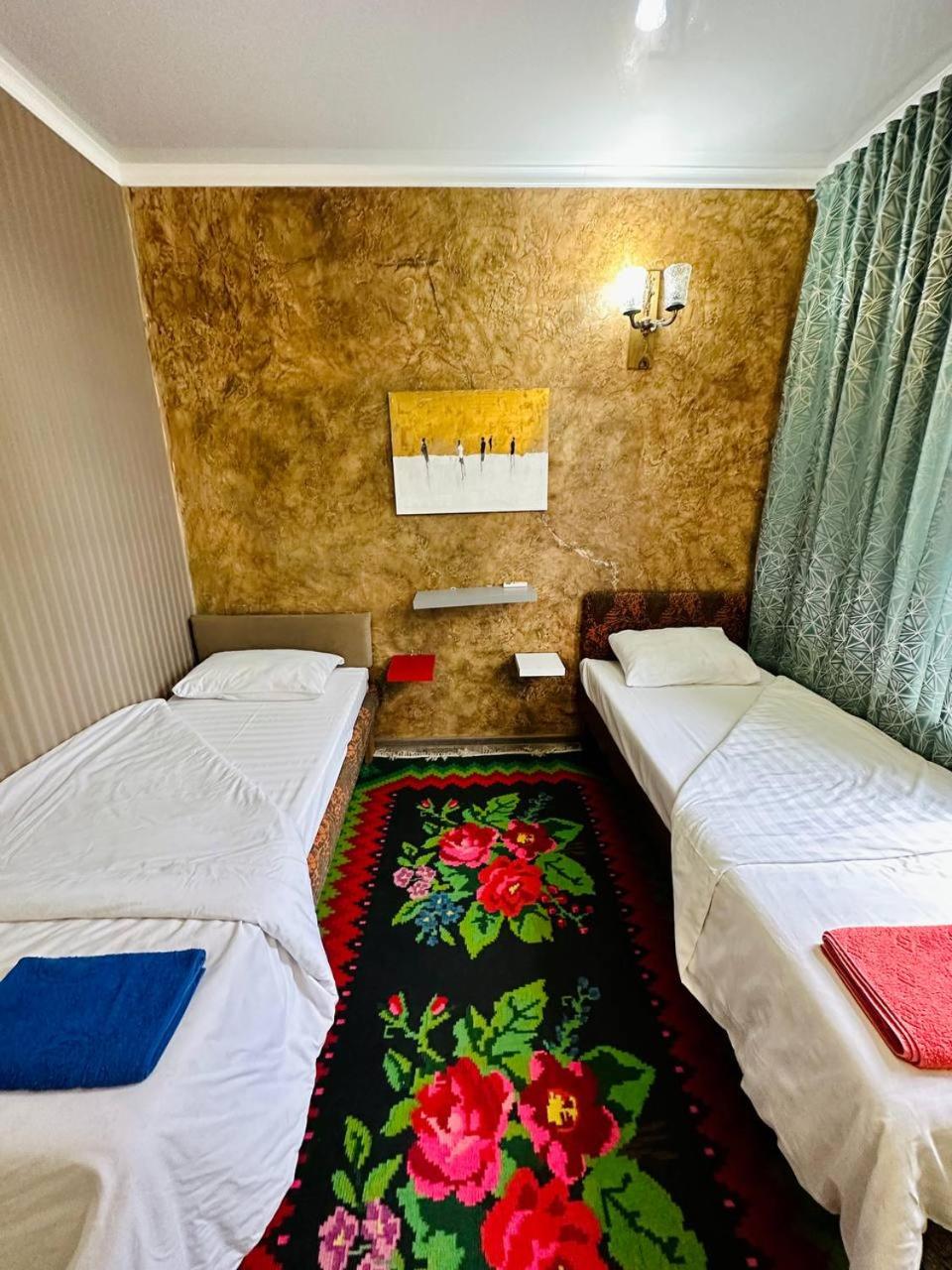 Twin Room with Shared Toilet