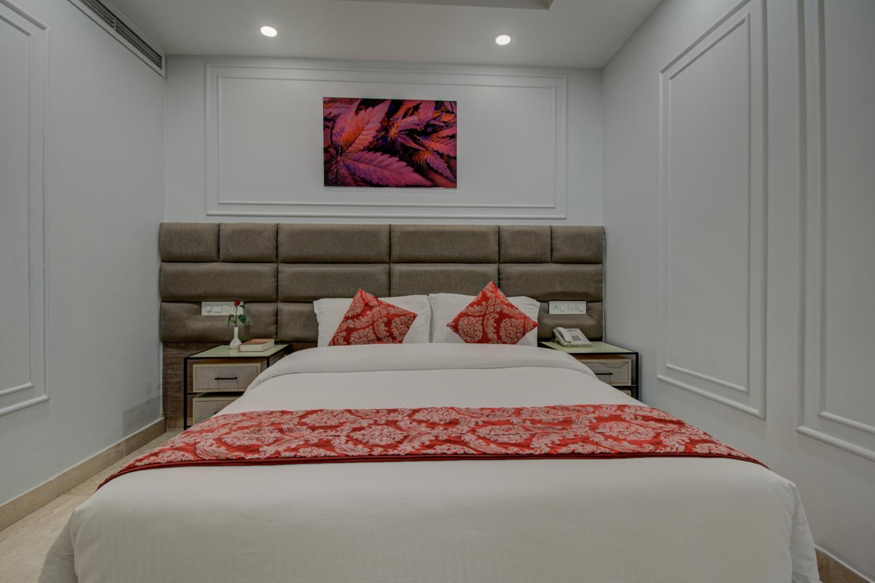 Budget Double or Twin Room - Photo 14