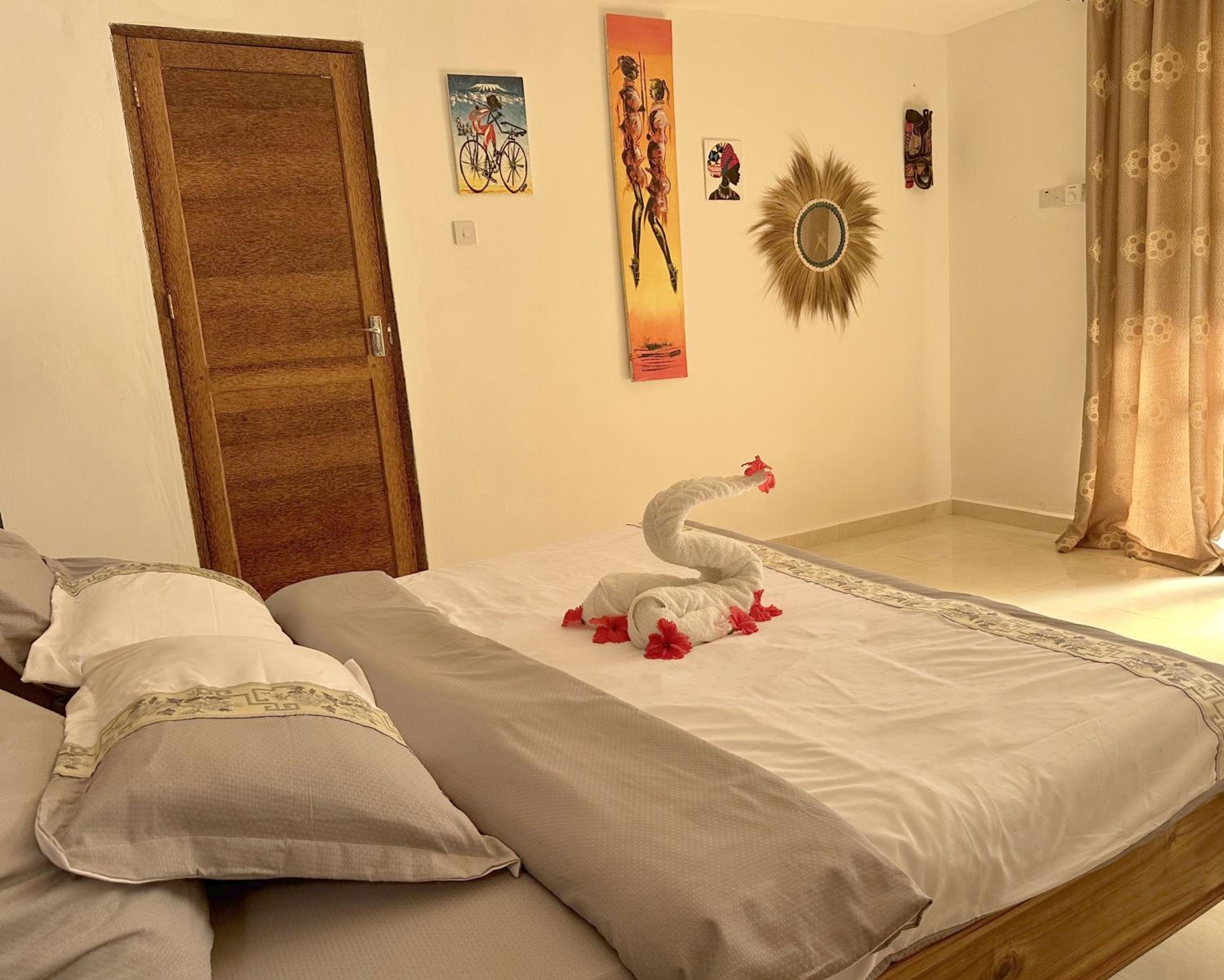 Deluxe Double Room - Photo 12