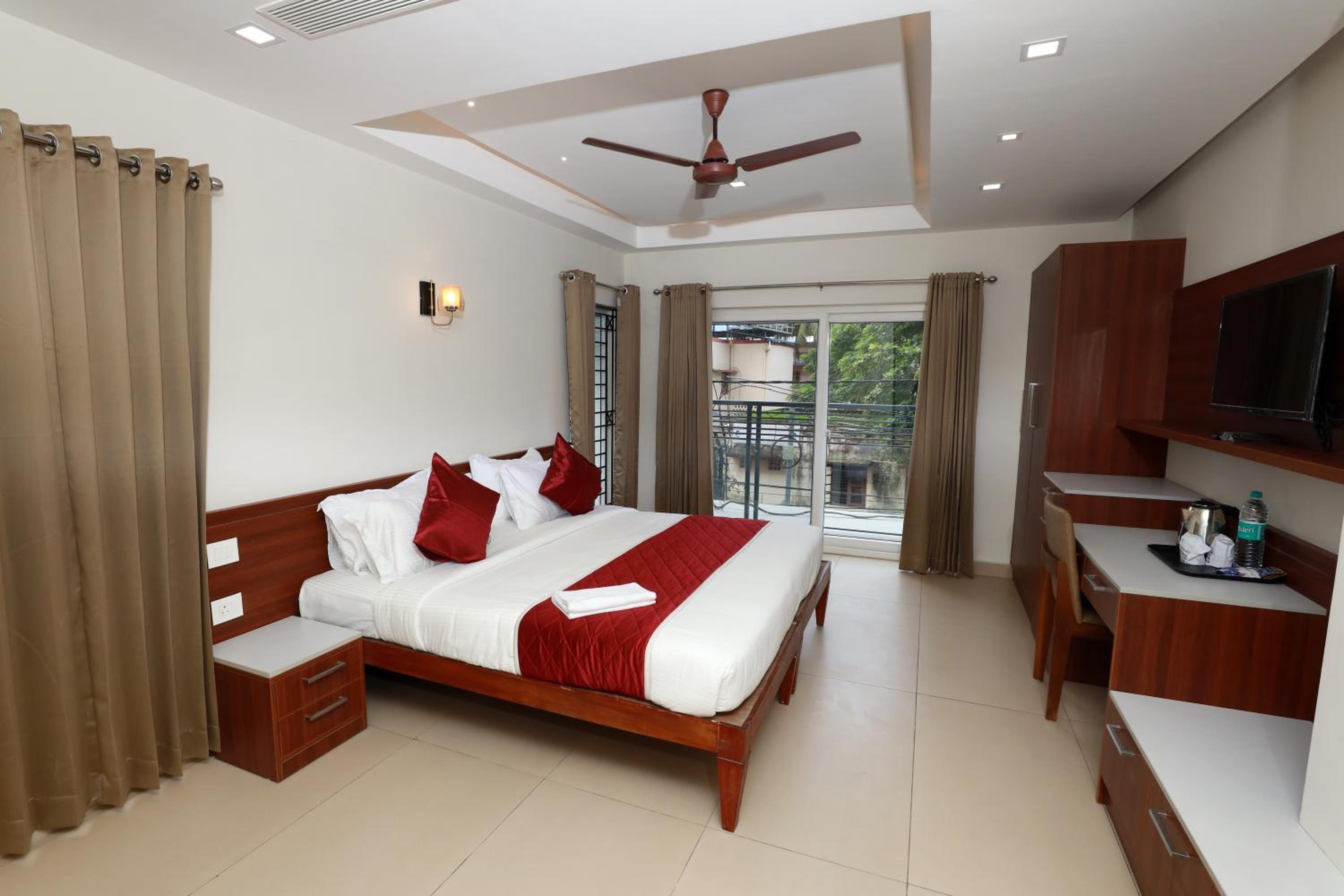 Superior King Room photo 1