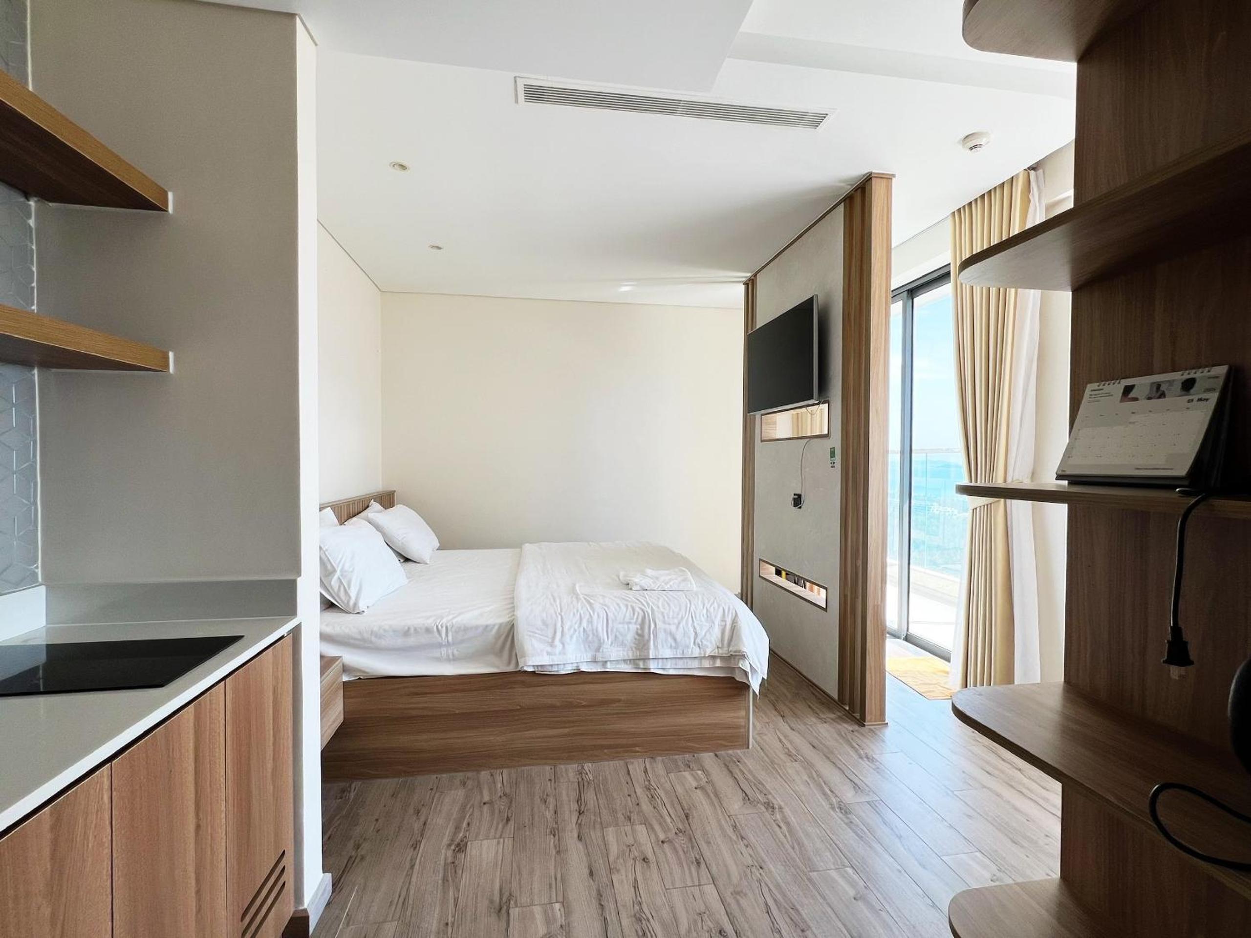 Apartment With Sea View