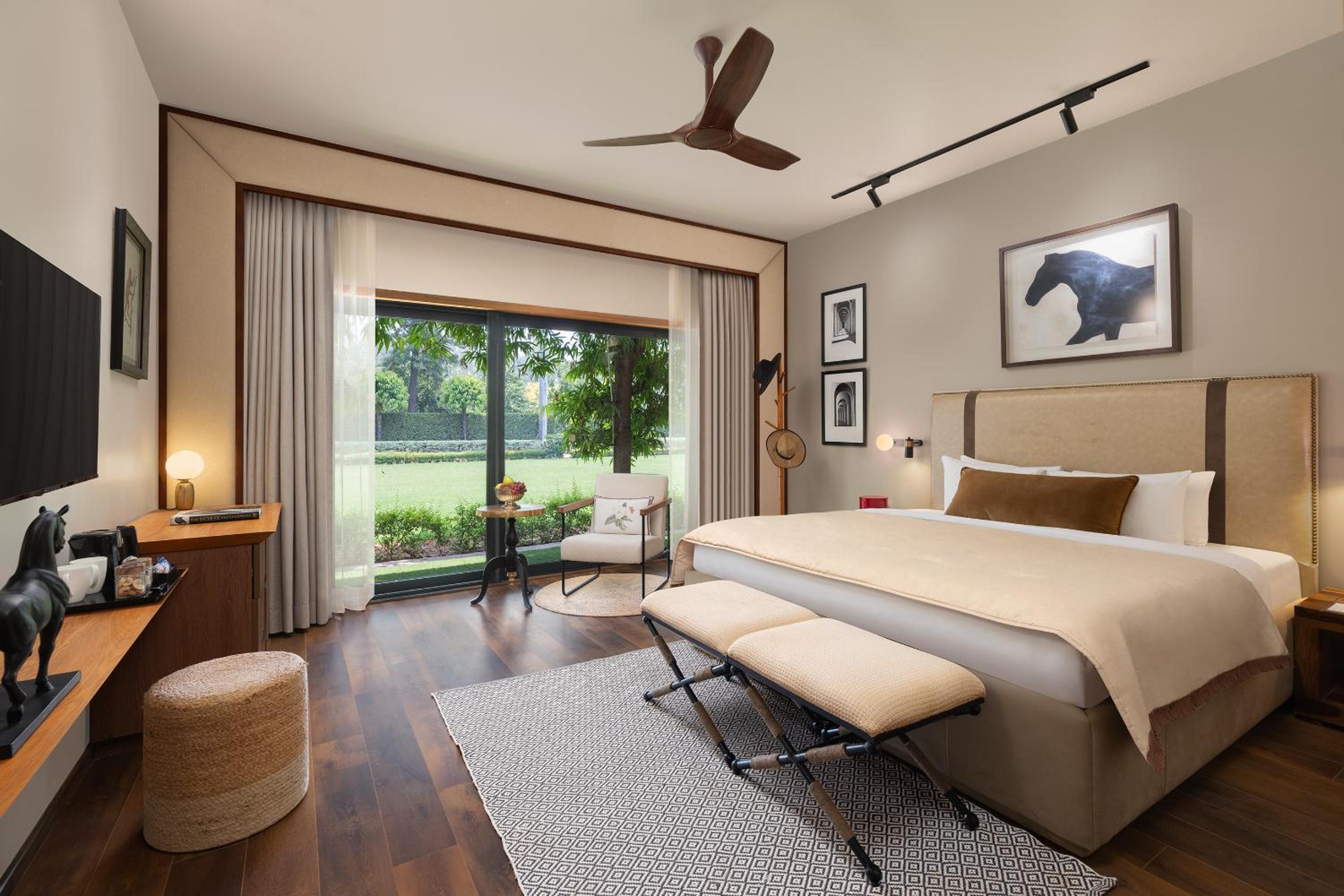 Suite with Garden View