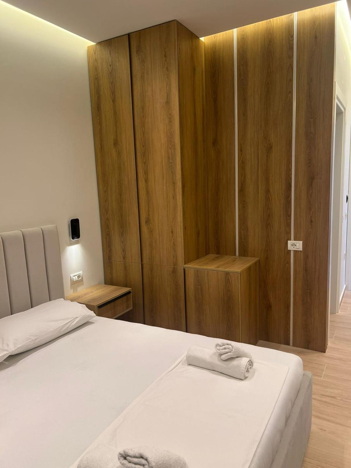 King Room with Balcony photo 2
