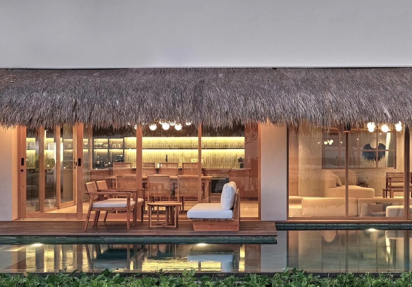 Three Bedroom Beachfront Pool Villa - Photo 3
