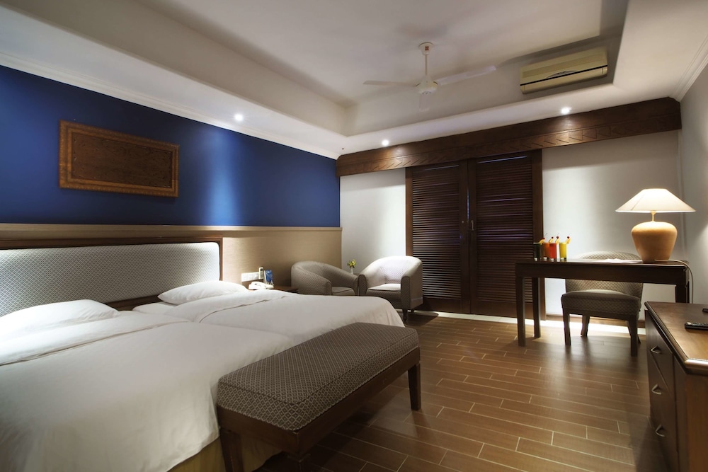 Junior Deluxe Room photo 2