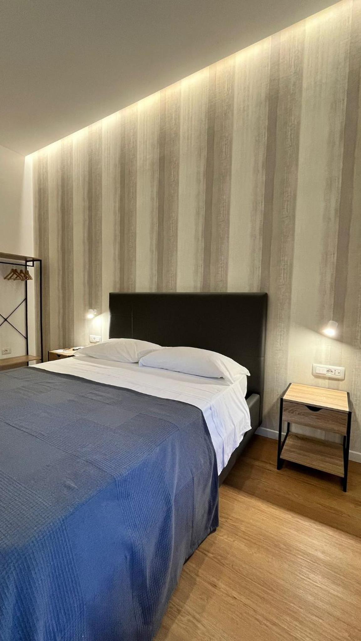 Double Room with Private External Bathroom