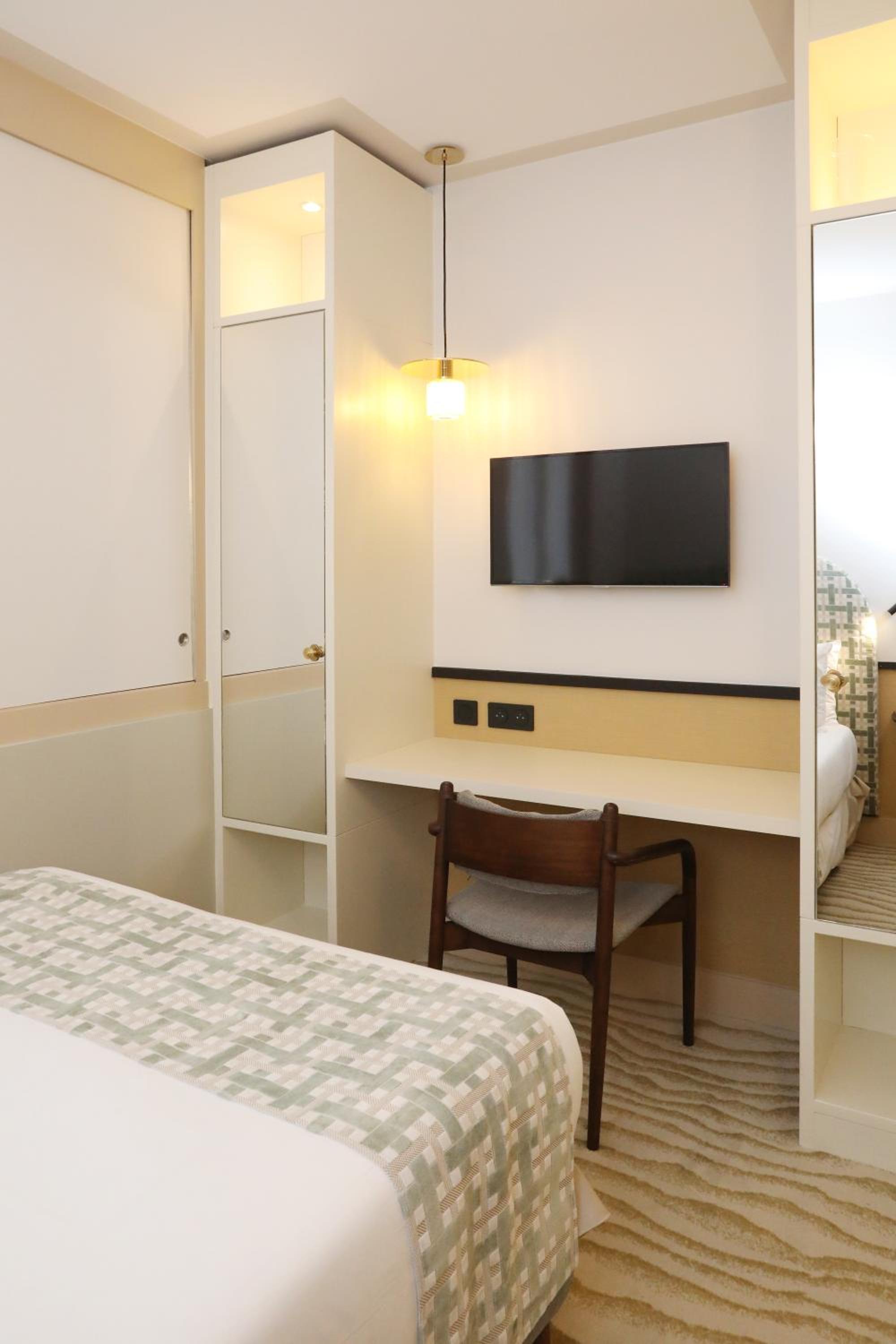 Small Classic Double Room photo 2